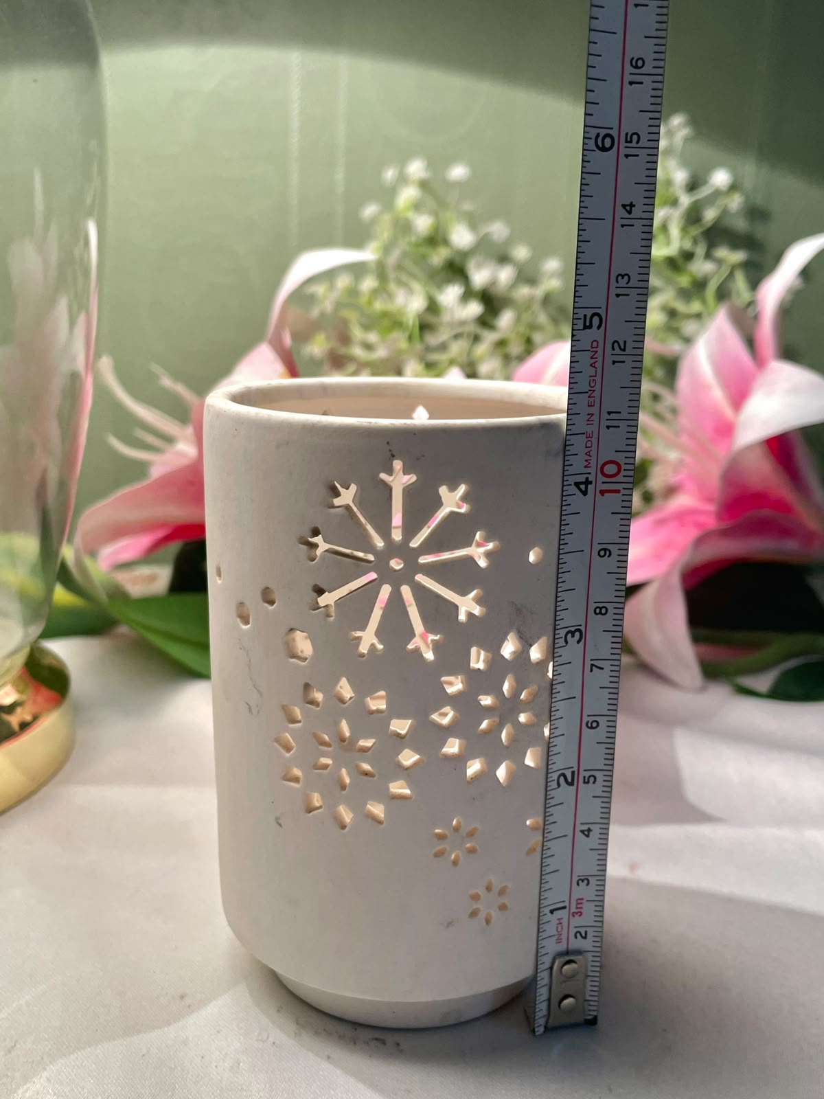 White Ceramic Snowflake Lantern 4.3 Inch