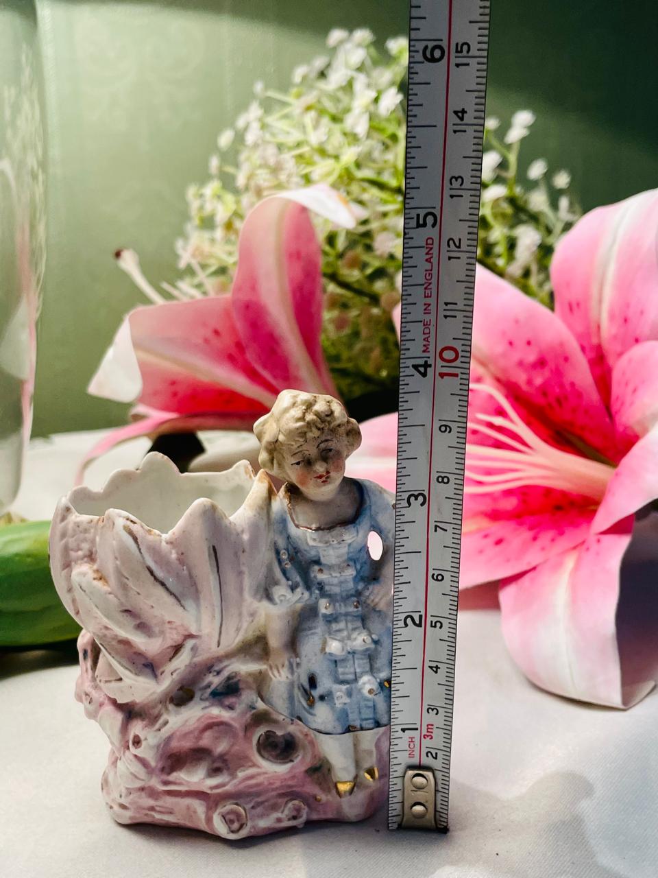 Vintage Lady Figurine Posy Vase Ceramic Ornament 9 cm