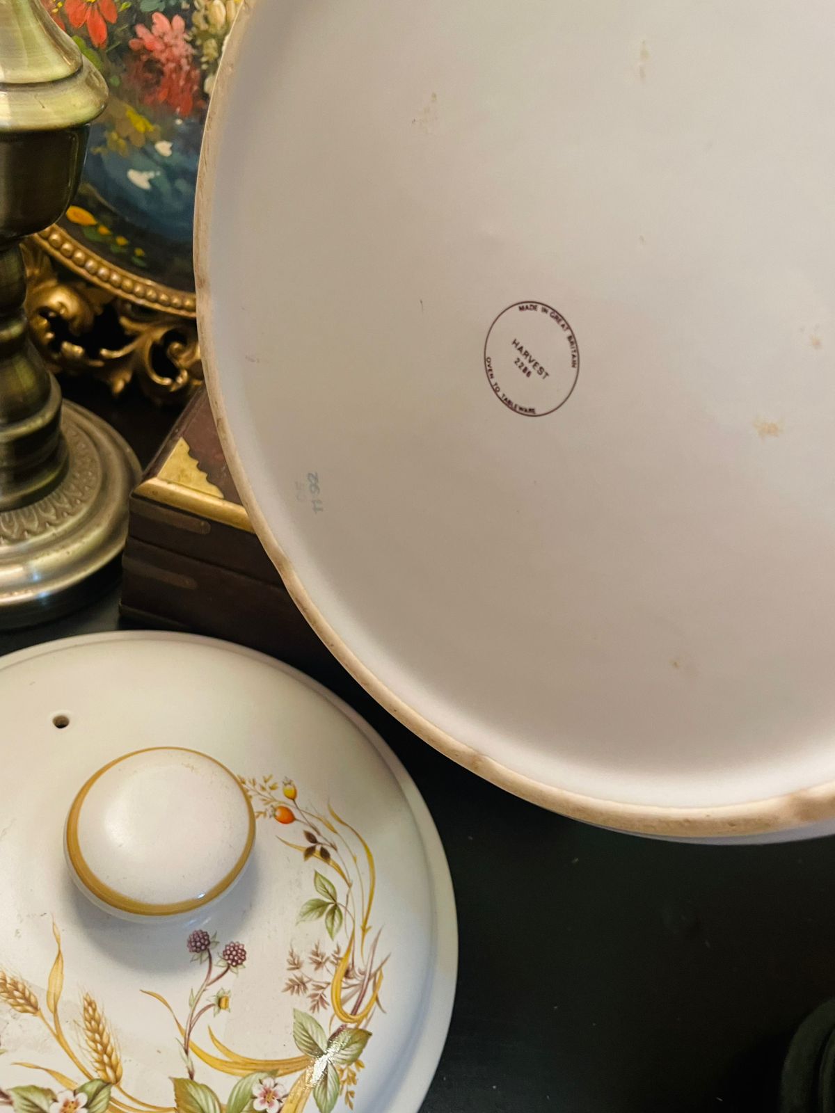 Harvest Ceramic Lidded Casserole Dish 9 Inch