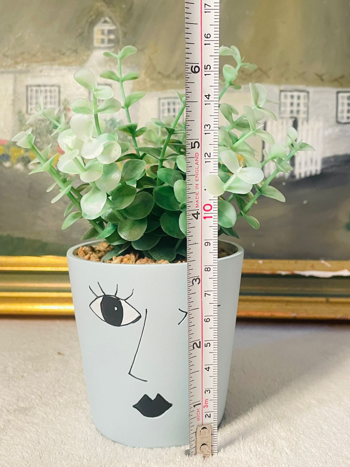 Ivyline Indoor Face Planter – Modern Ceramic Cacti Pot – Unique Head Design