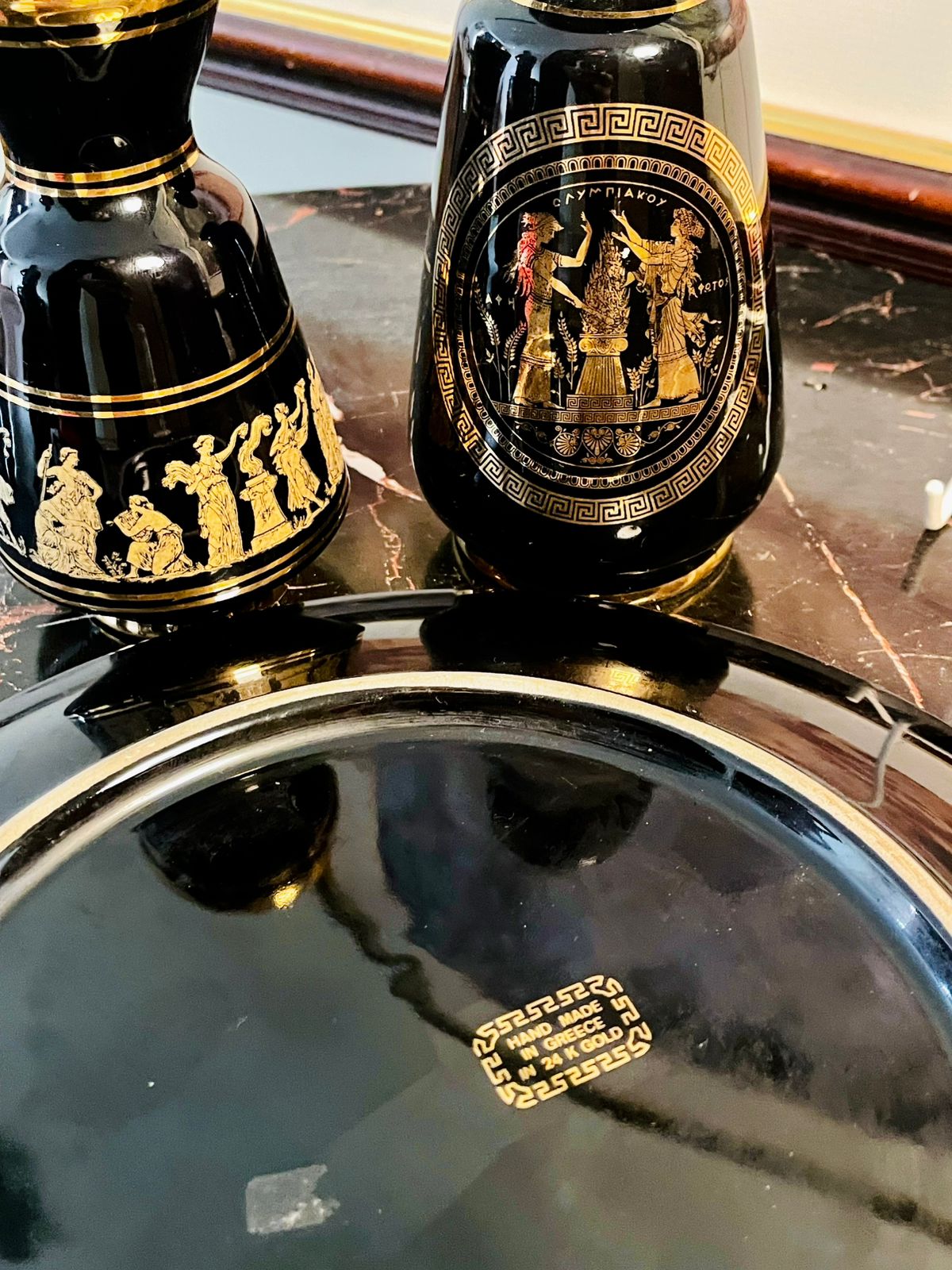 Rare find - 24kt Gold Greece Black & Gold Set of Decorative Plate & Vases – Handcrafted Mythological Design - Set of 3 - Home Decor