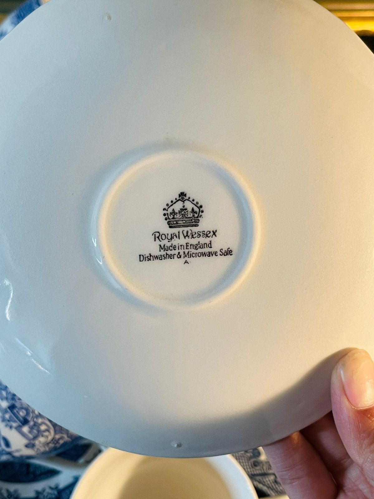 Blue Willow England Blue & White Tea Set – 5 Cups, 5 Saucers – Made in England