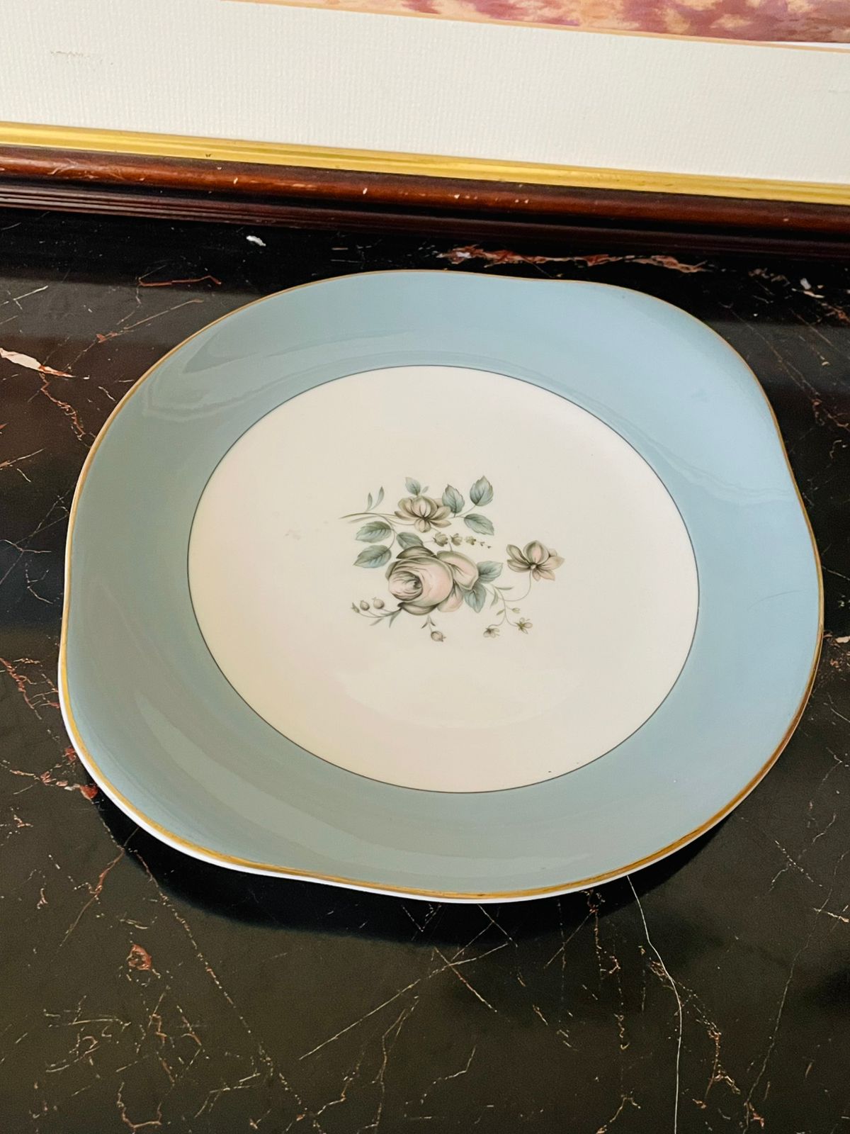 Royal Doulton “Rose Elegans” Cake Plater – Fine Bone China Dinnerware, England