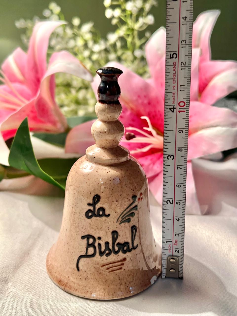 La Bisbal Speckled Ceramic Decorative Bell – 4.5