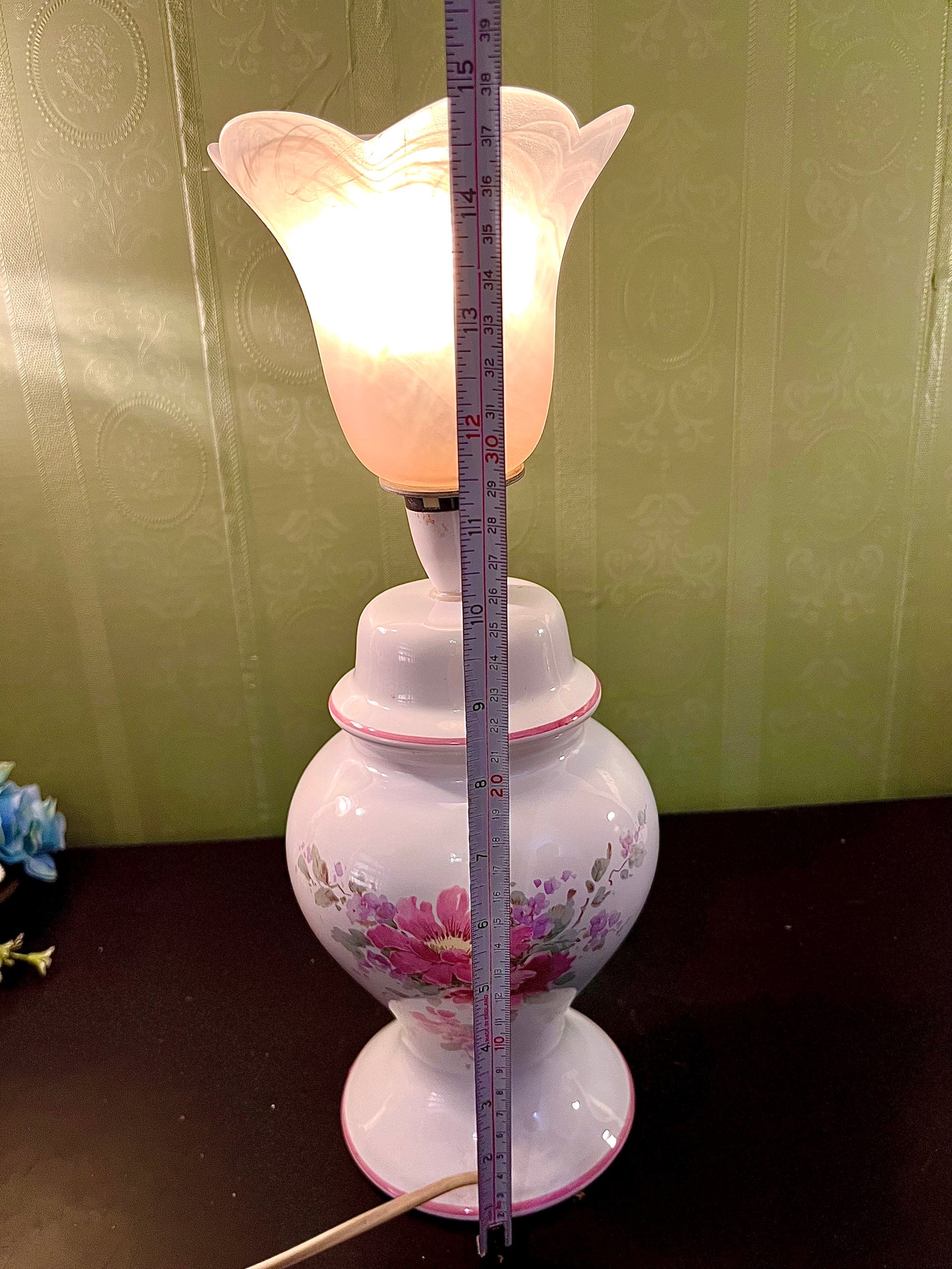 Vintage Floral Ceramic Hurricane Table Lamp with Glass Shade