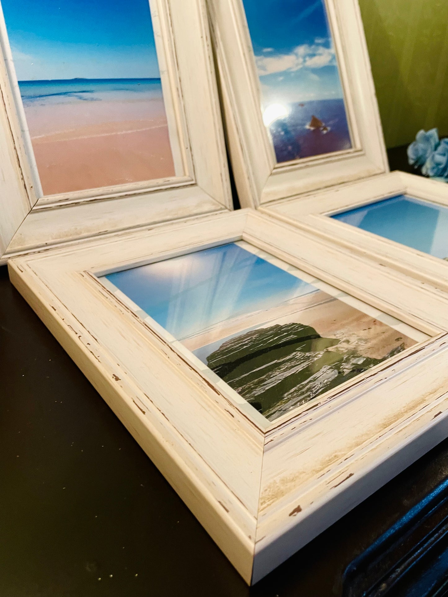 Set of 4 Distressed White Wooden Photo Frames | Rustic Gallery Display