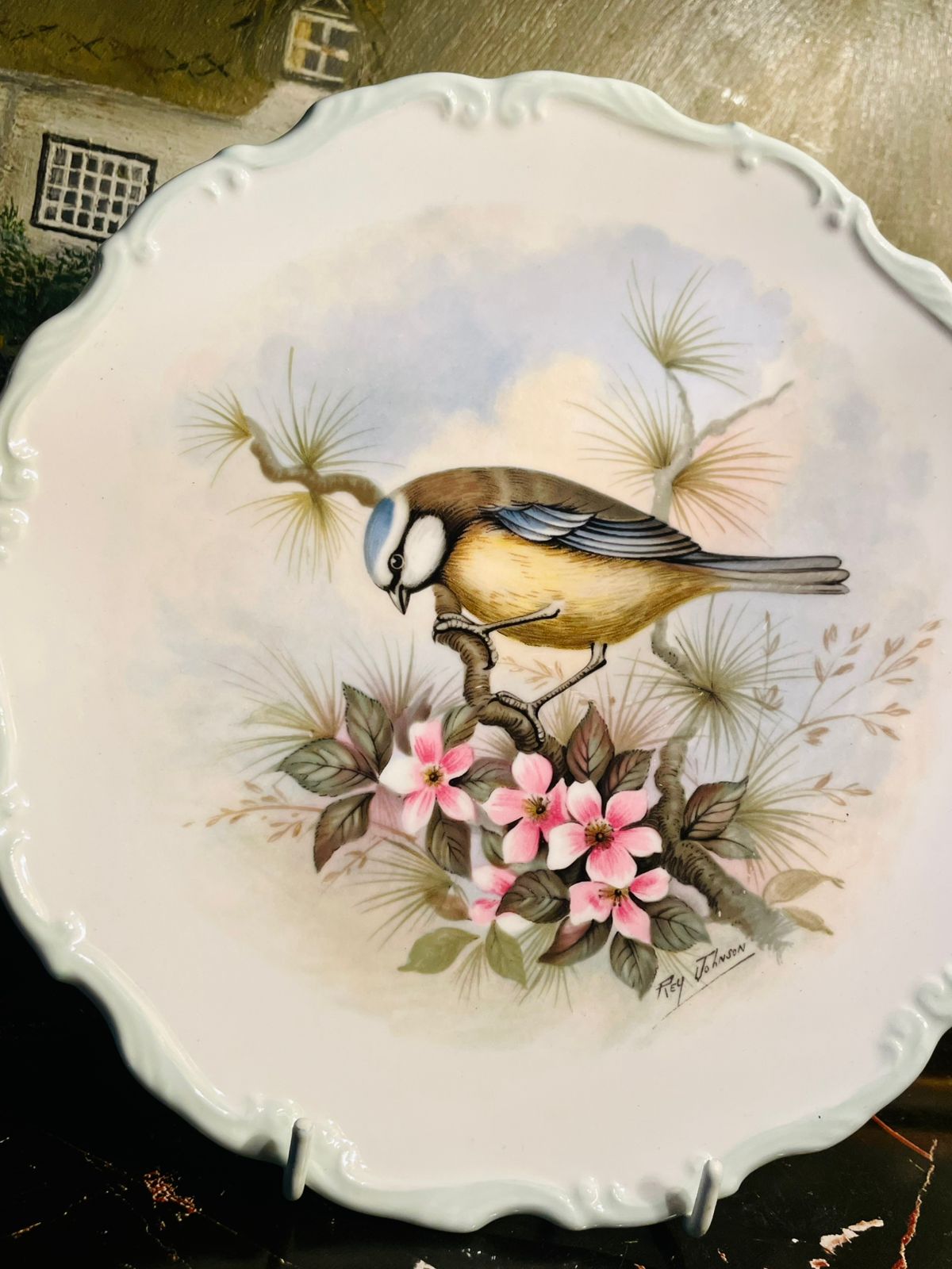 Royal Albert Bone China Collector Plate – Woodland Birds “Blue Titmouse” by Reginald A. Johnson (1982) England