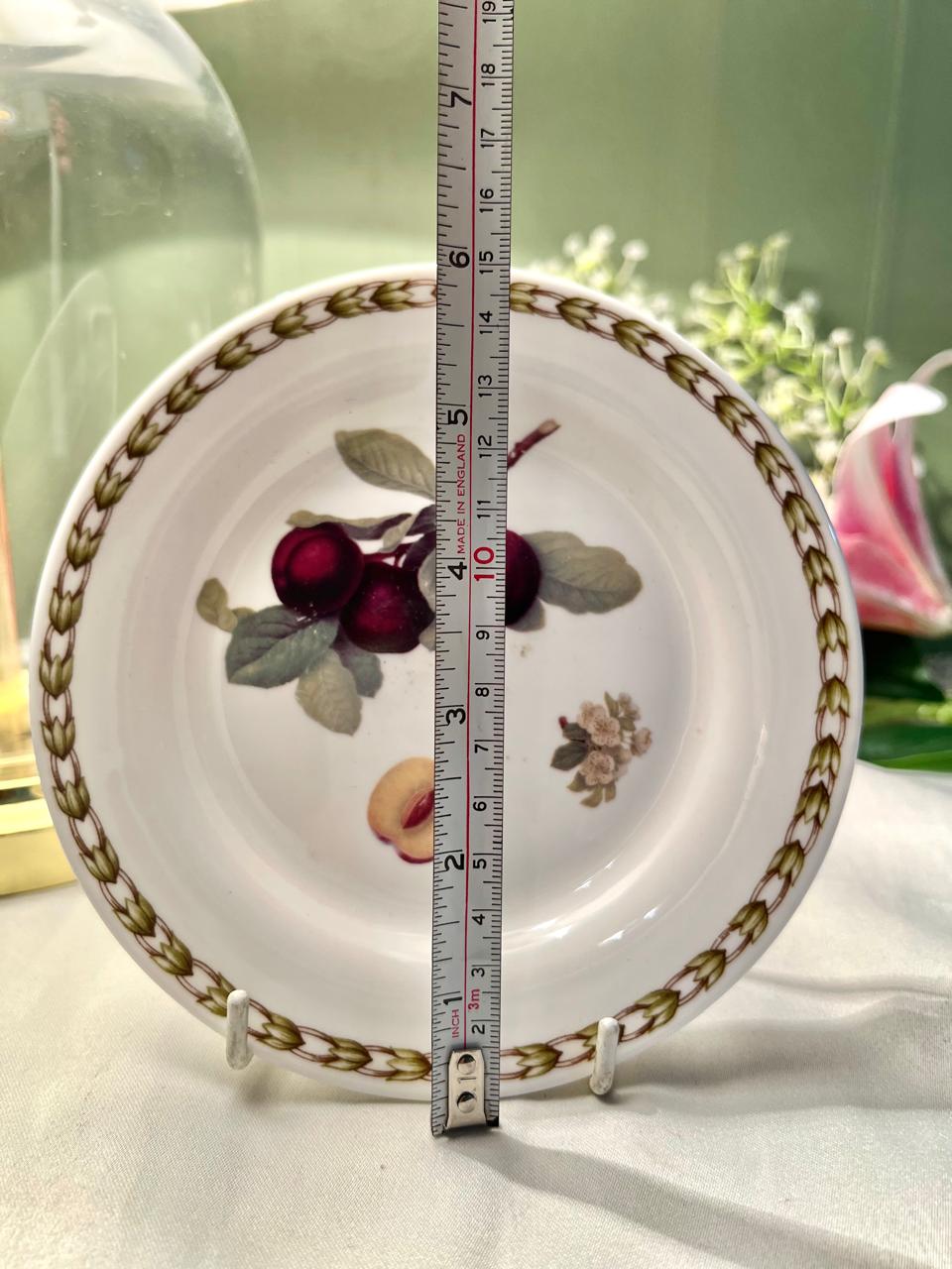 Queen’s RHS Hooker’s Fruit Fine Bone China decor Plate 15cm
