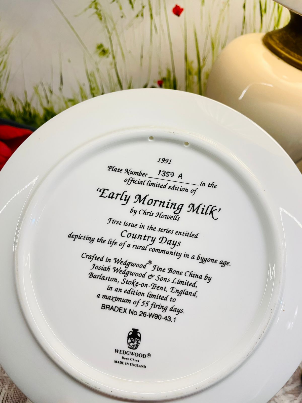 Wedgwood Early Morning Milk Country Days Collector Plate 8 in