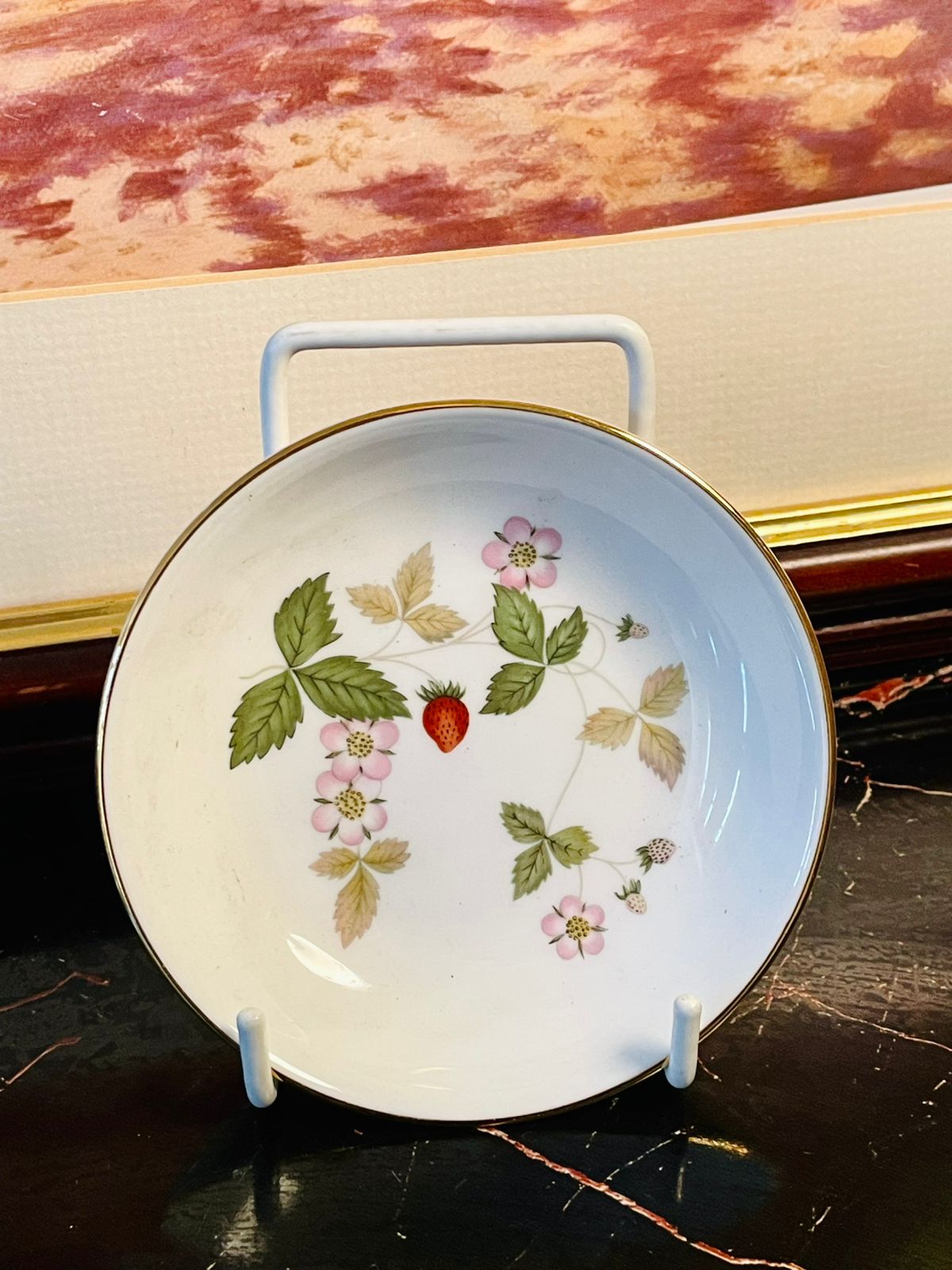 Wedgwood Bone China "Wild Strawberry" Mini Trinket/Serving Plate – Made in England (Gold Rim, 4.5 Inch)