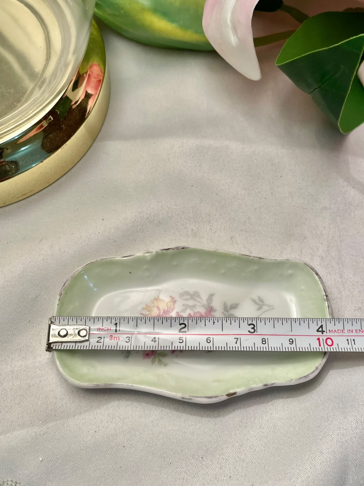 Vintage Green Floral Rectangular Dish, 4.25 in
