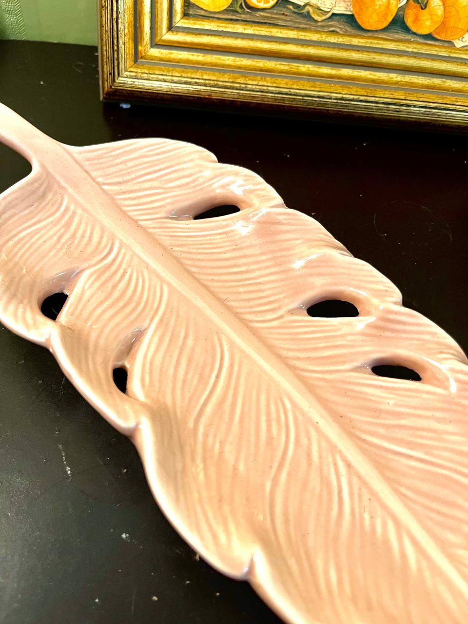 10 Inch Pink Ceramic Leaf Serving Platter – Tropical Decor Tray
