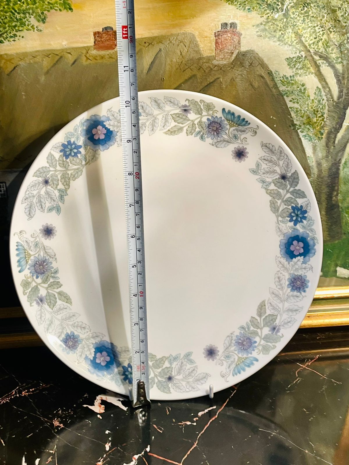 Set of 4 Wedgwood Clementine Dinner Plates – Fine Bone China, England 27cm