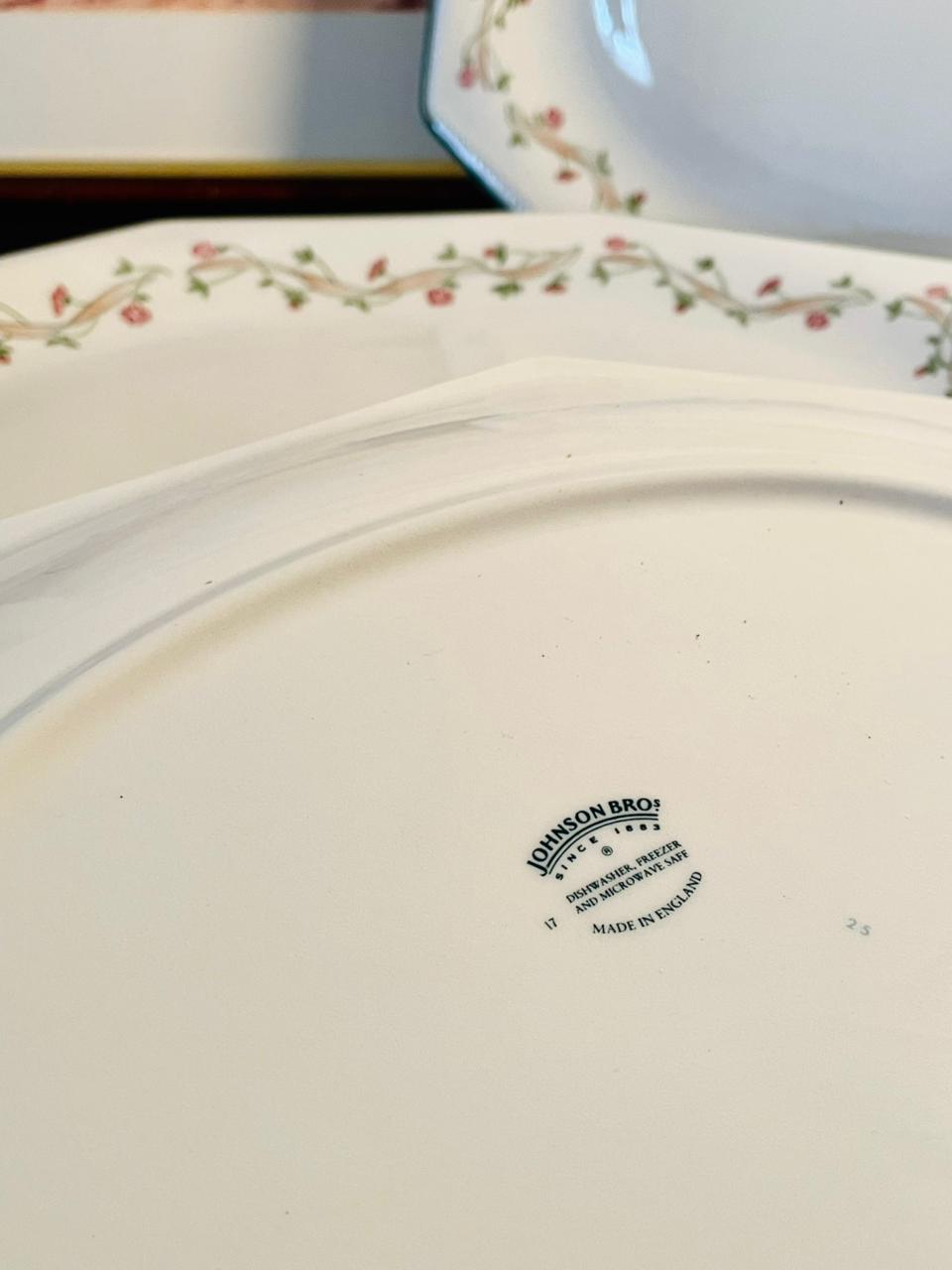 Johnson Bros Eternal Beau Large Serving Dishes / Rice Dishes