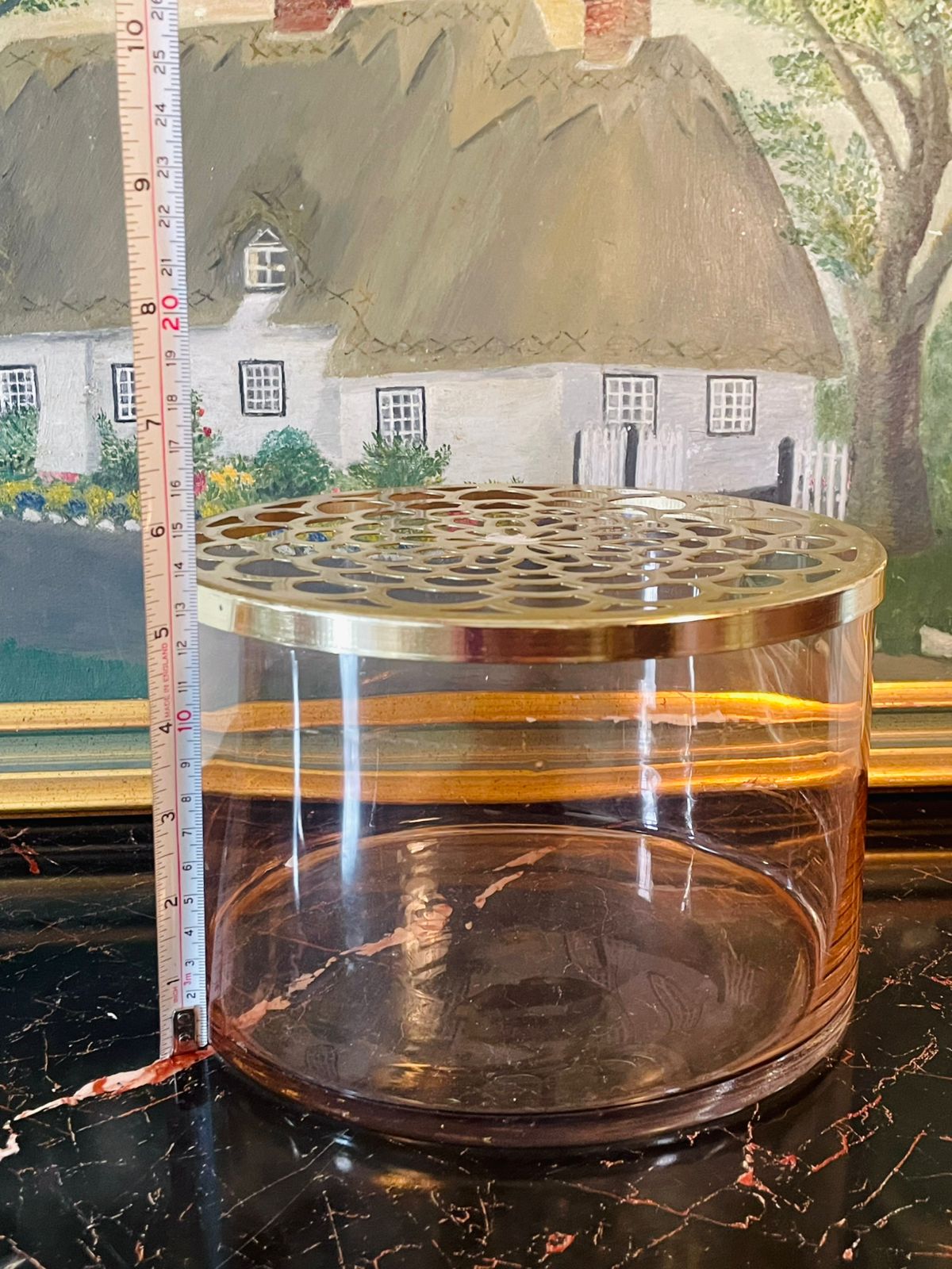 Large Modern Glass Storage Jar with Gold Cutwork Lid – Decorative & Functional