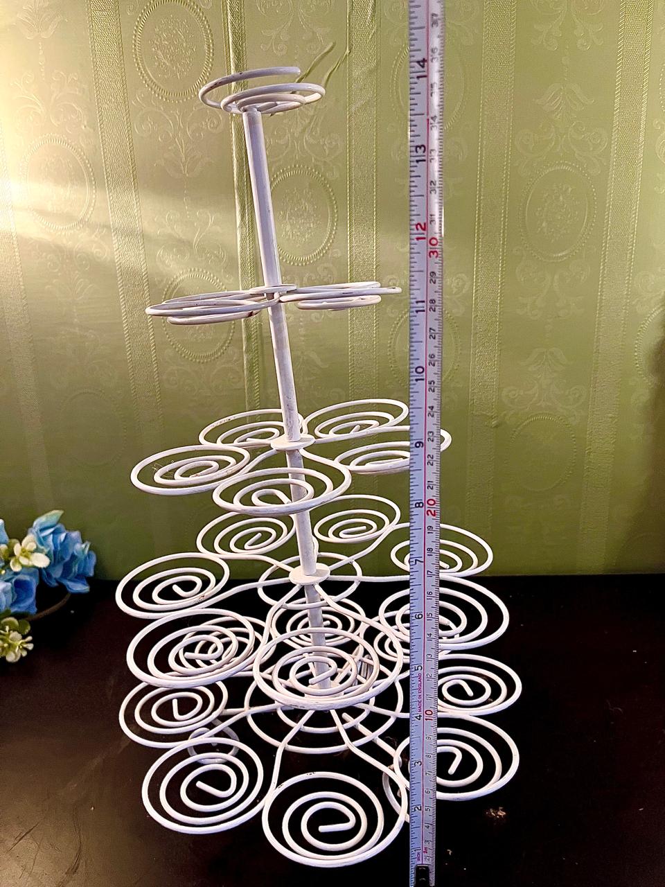 White Metal Cupcake Stand – Spiral Tiered Display Rack