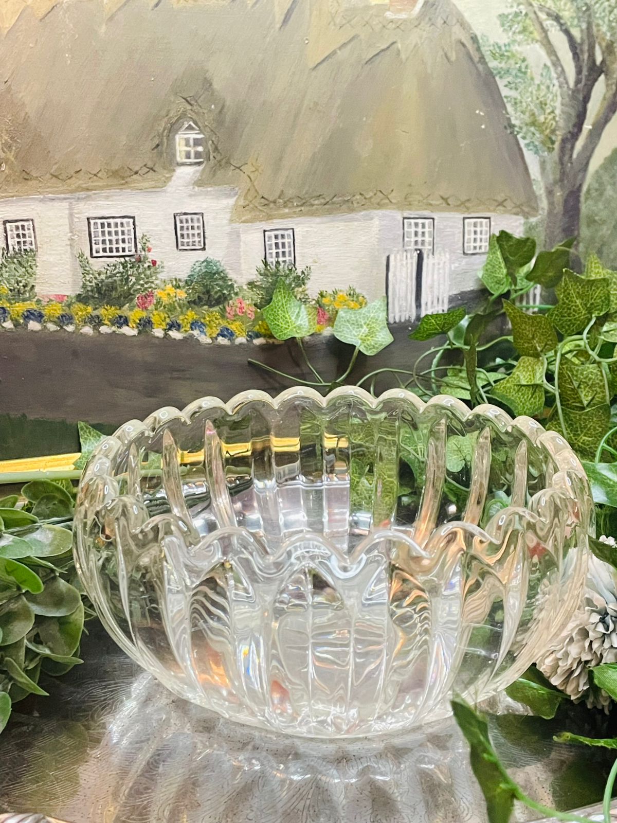 Crystal Glass Fruit Bowl – Scalloped Edge with Paneled Pattern