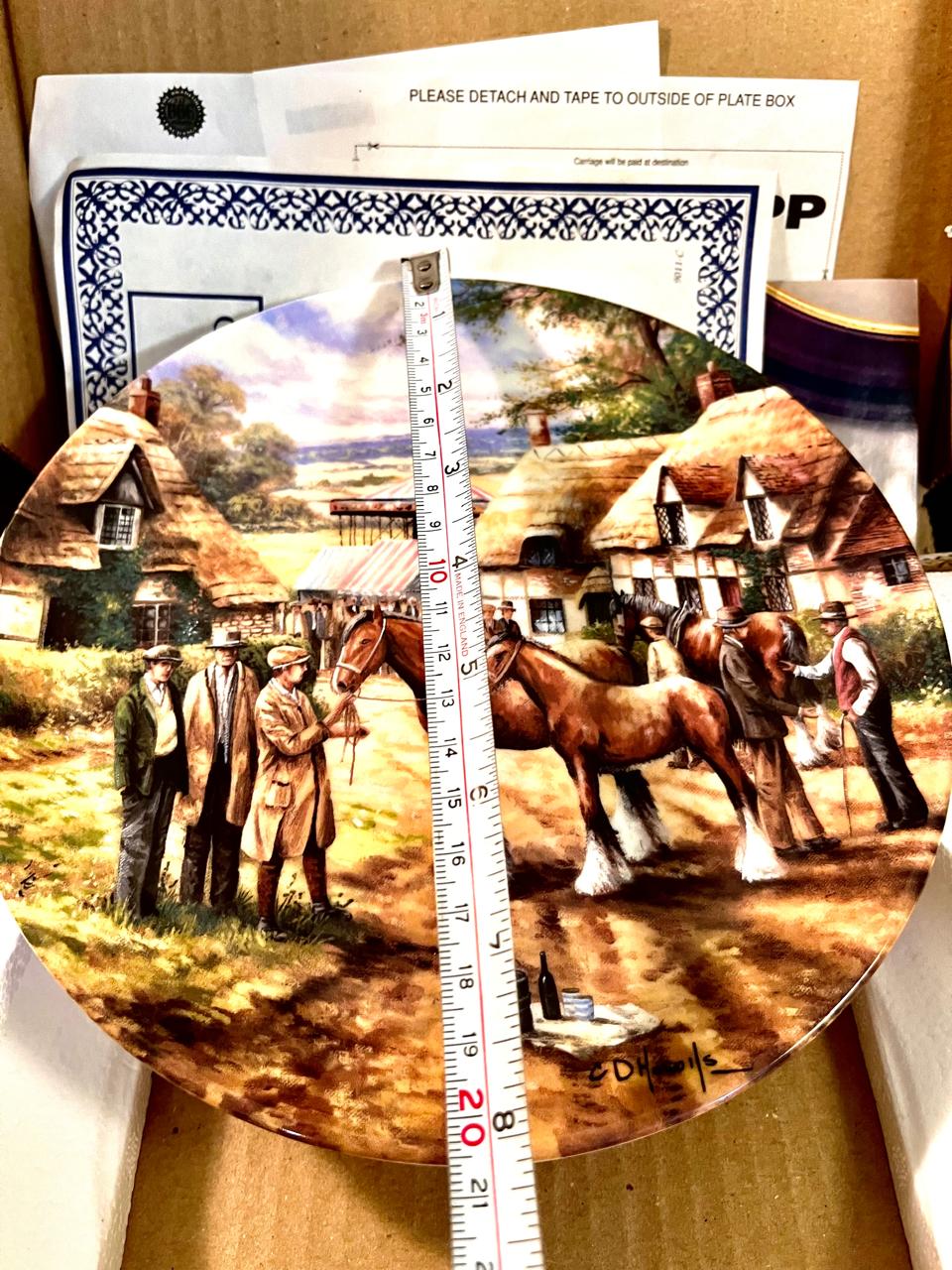 Vintage English Horse Fair Collector Plate 20 cm Boxed