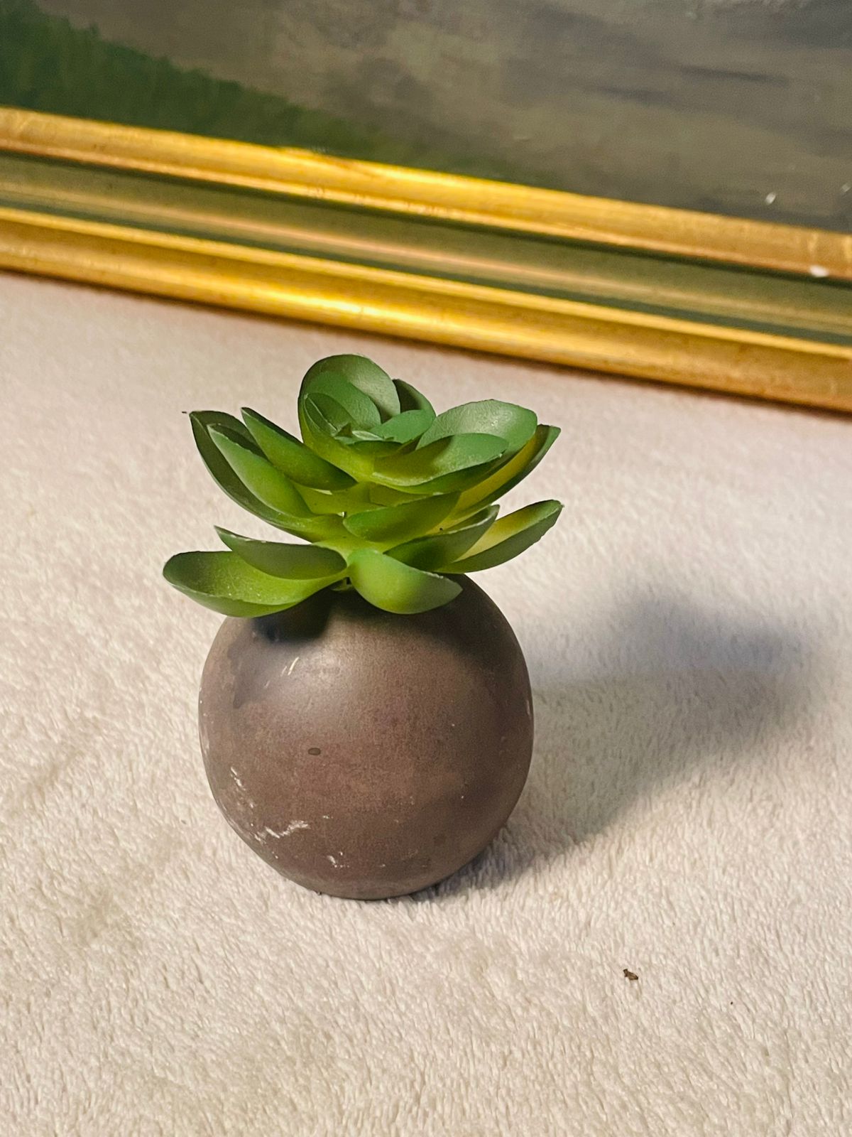 Artificial Mini Succulent Plants in Brown Planter – Faux Potted Greenery Home Decor
