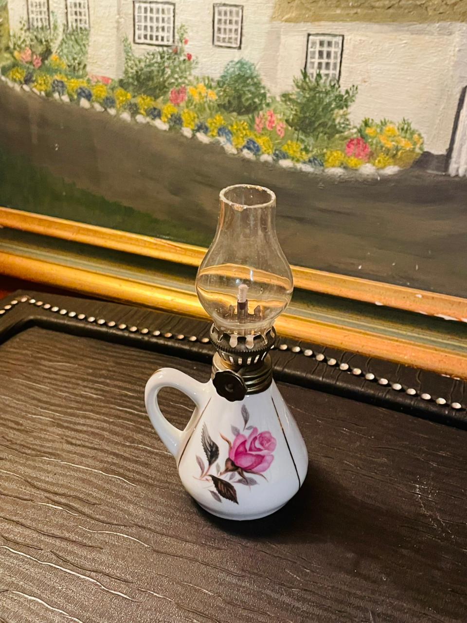 Vintage 1950's MINIATURE Oil Lamp, Hand Painted, England