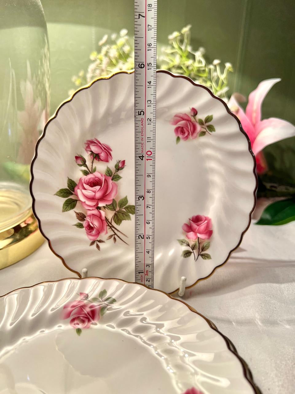 Johnson Brothers Pink Rose 4- Piece Ironstone Plate Set 6 in England