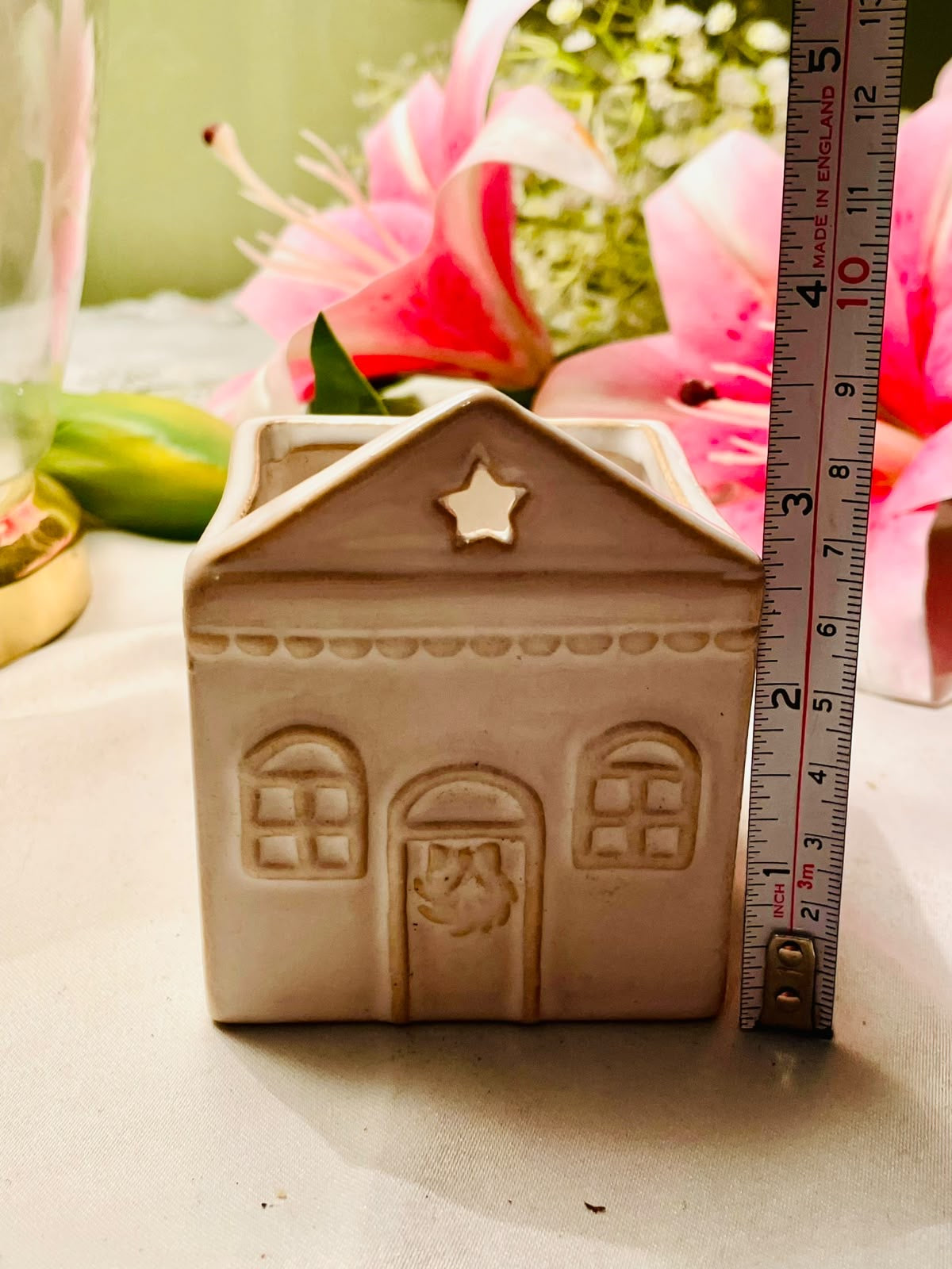Vintage Cream Ceramic House Shaped Tea Light Holder 9cm