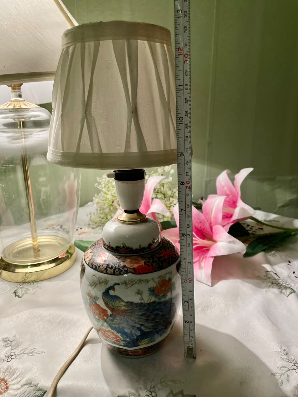Peacock Floral Ceramic Table Lamp with Shade – Approx. 31 cm
