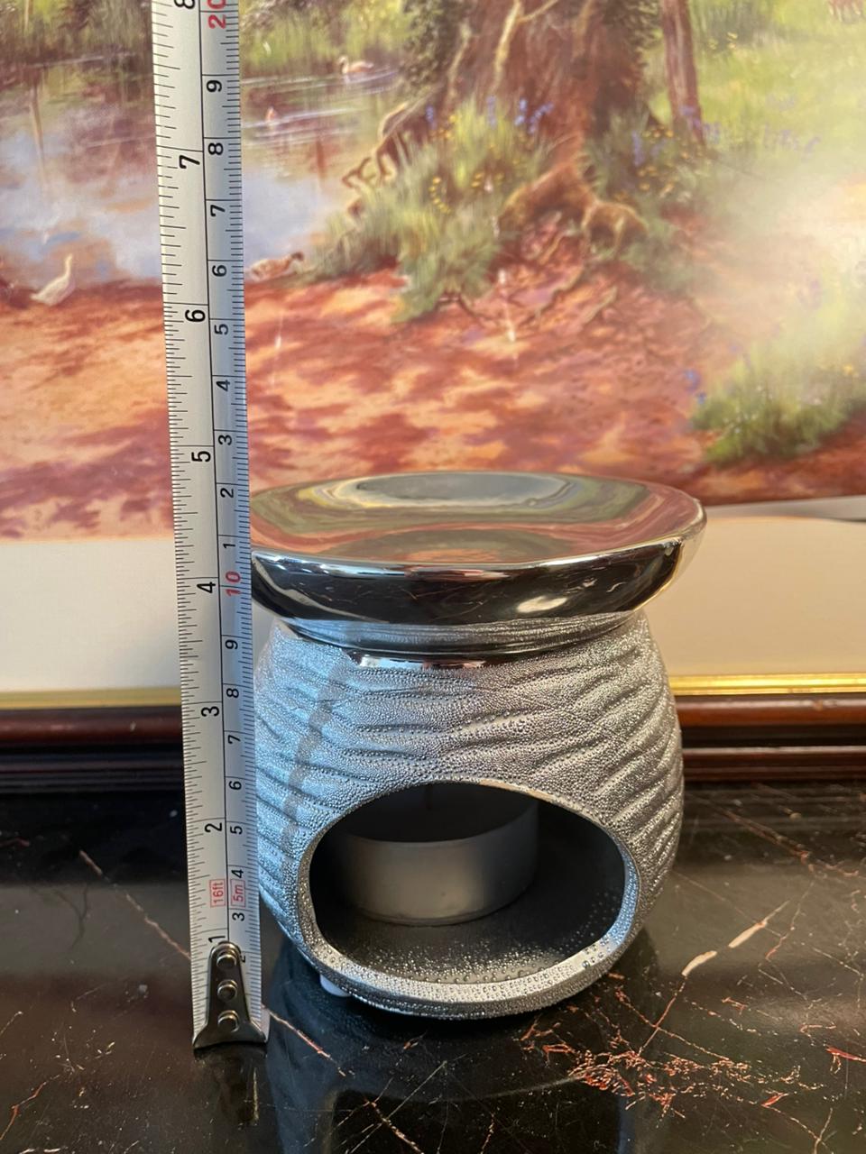 Silver Ceramic Oil Burner – Elegant Wax Melt & Essential Oil Warmer