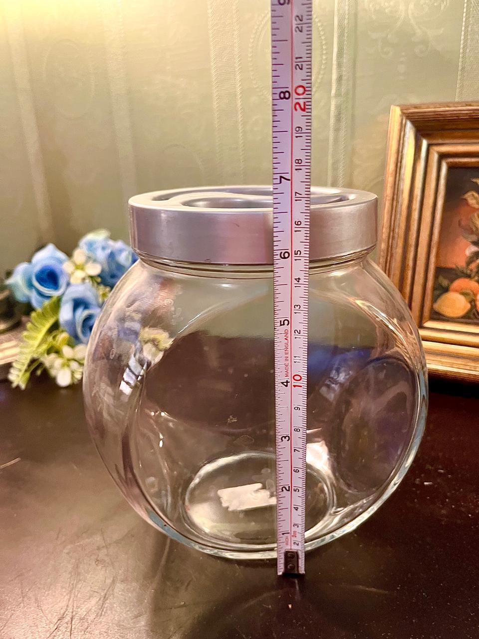 Round Glass Storage Jar – Silver Lid Kitchen Canister