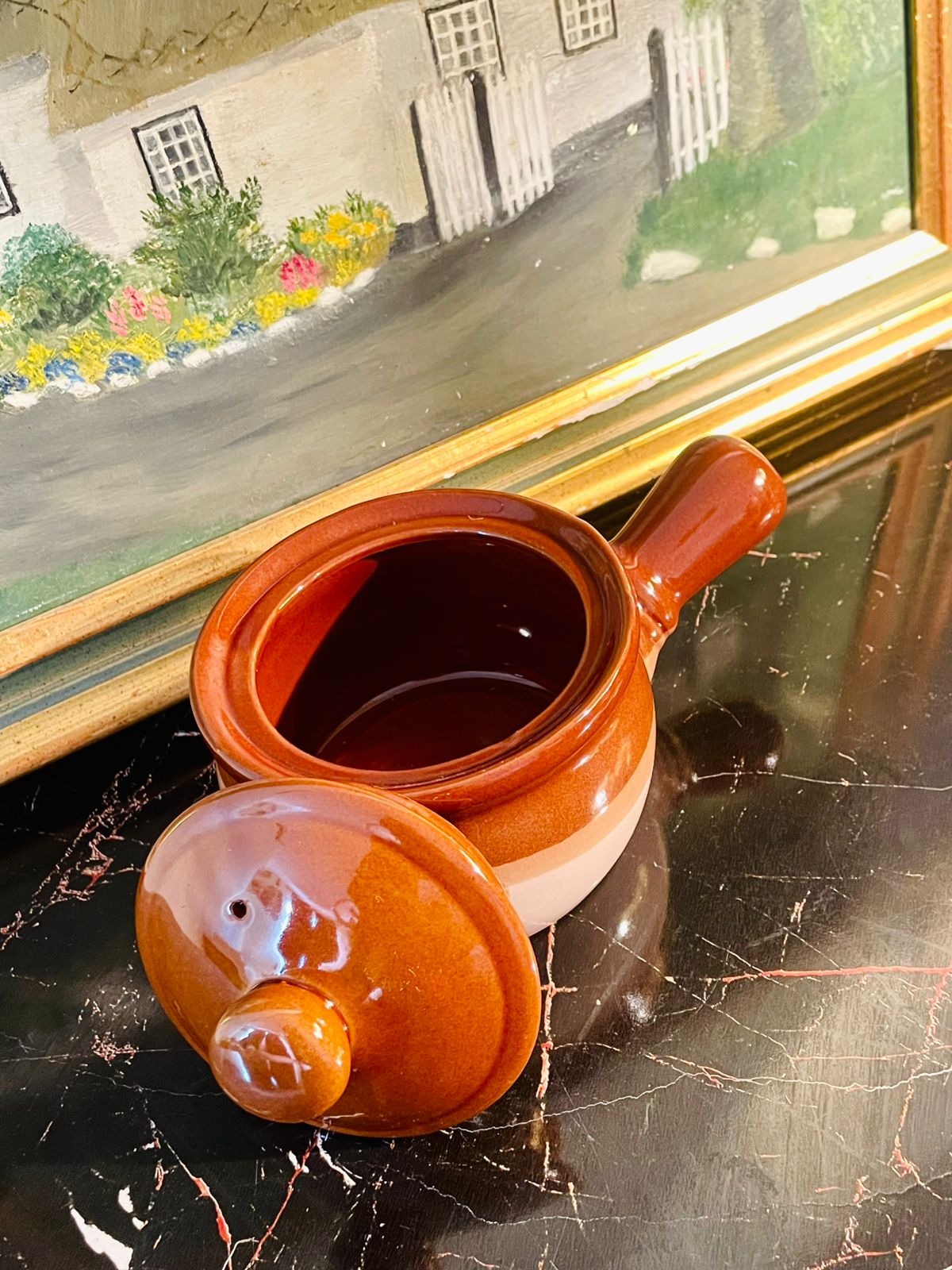 Ceramic Soup Pot with Handle & Lid – Brown Glazed Casserole Dish