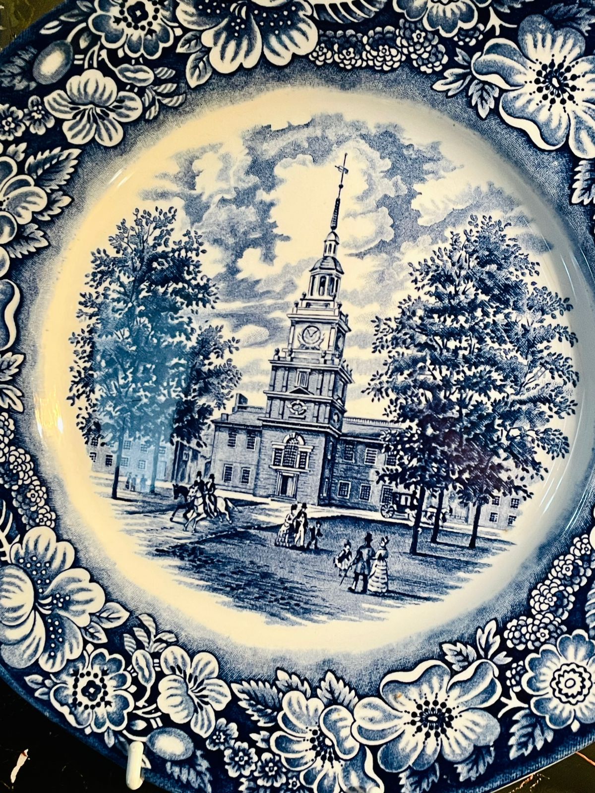 Blue & White Independence Hall Decorative Plate 10in. – England