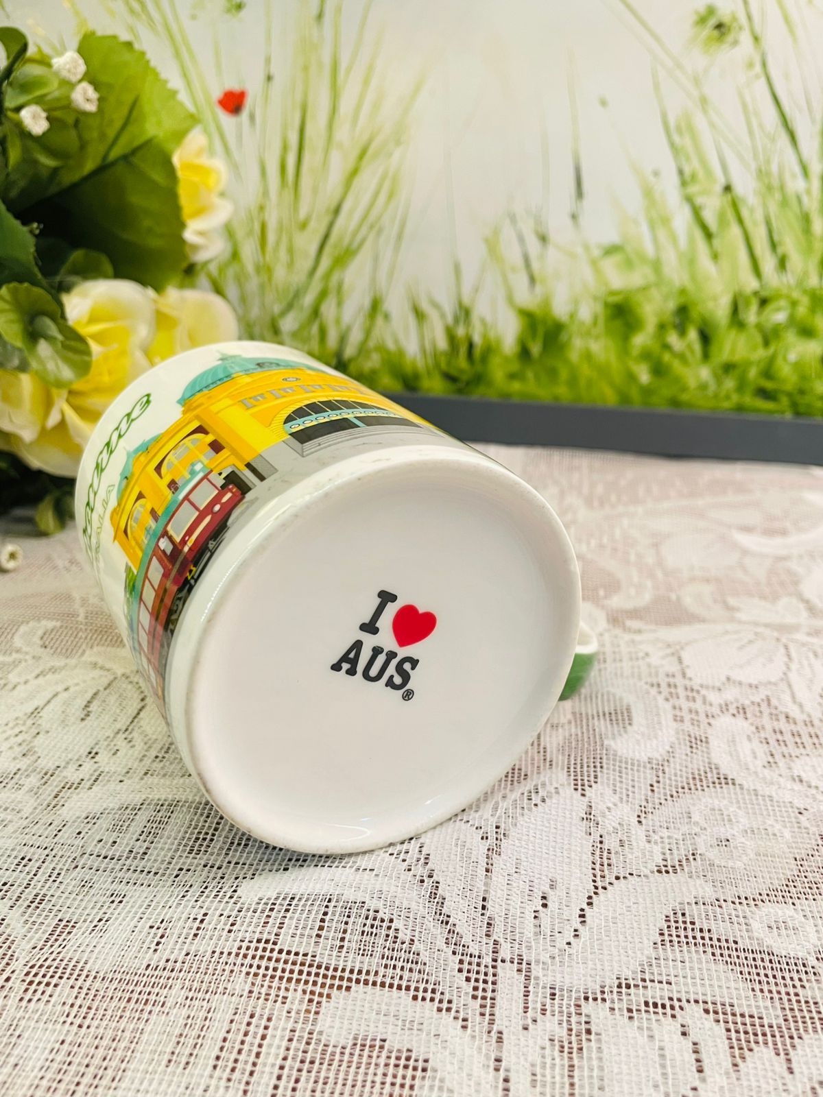 Melbourne Australia Skyline & Victoria Landmark Ceramic Mug – Souvenir Coffee Cup