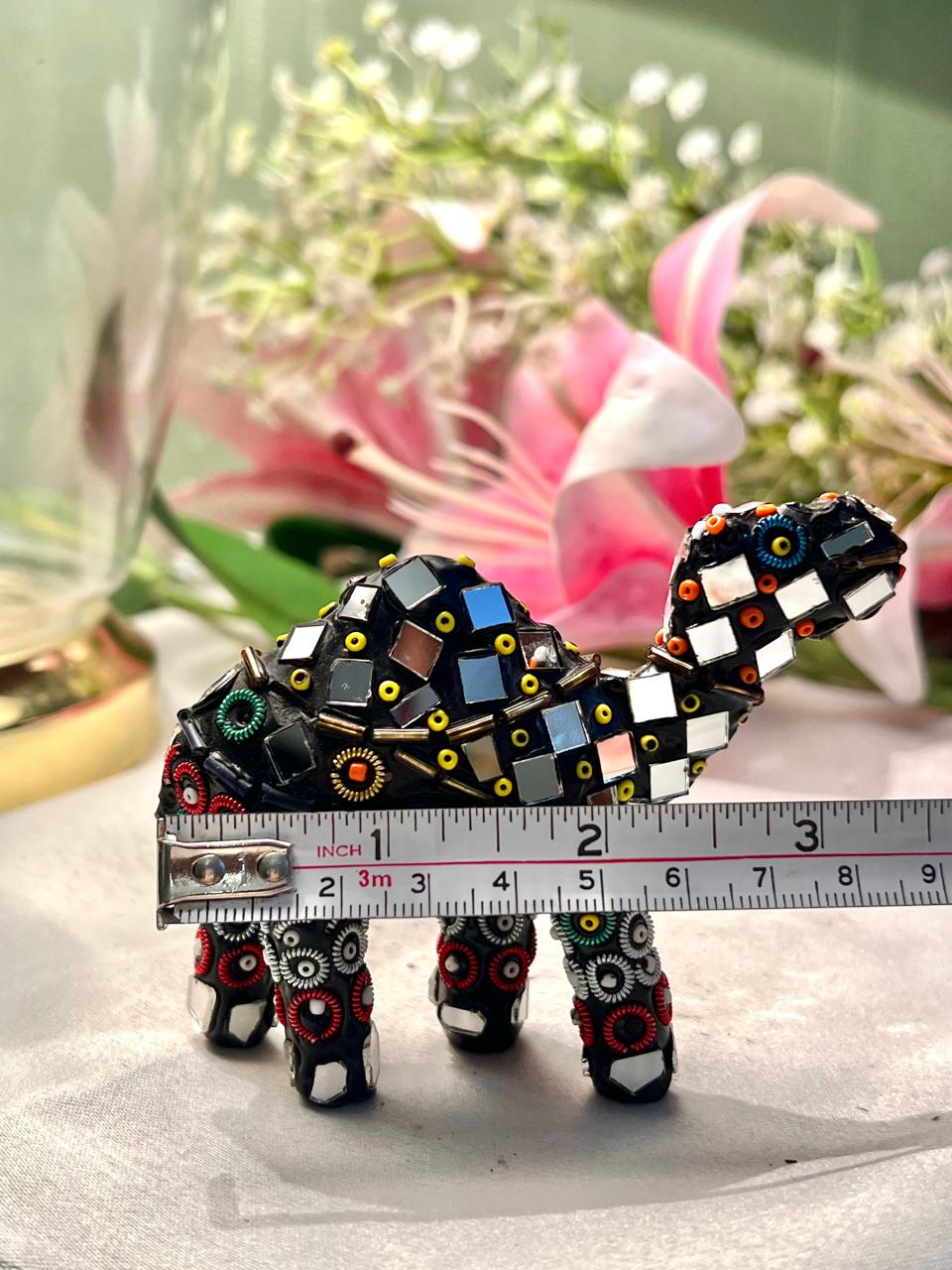 Mosaic Camel Figurine Black Mirror Detail 9cm - 1 Piece