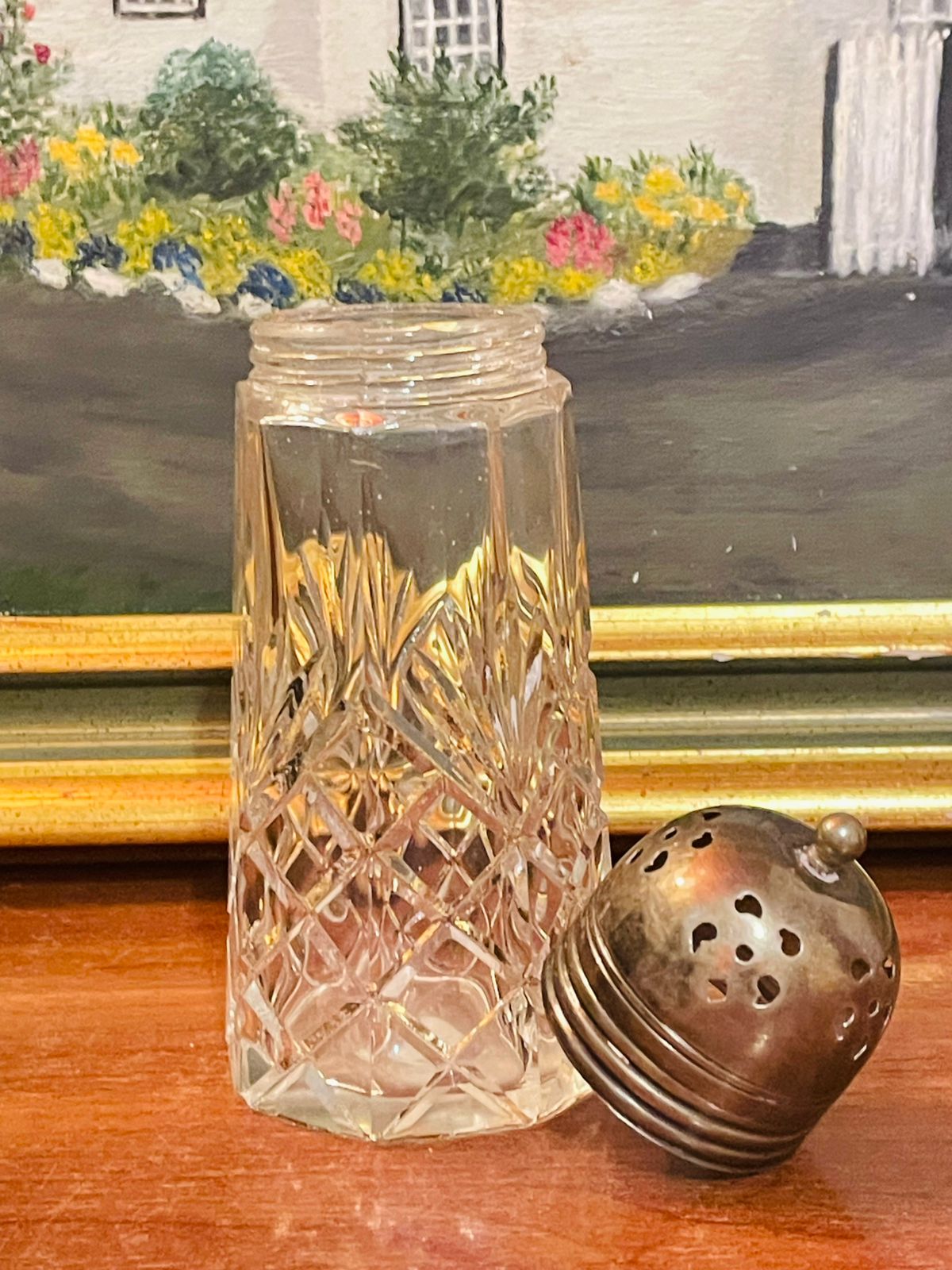 Vintage Crystal Salt and Pepper Shaker with Gold-Tone Lid– Elegant Tableware