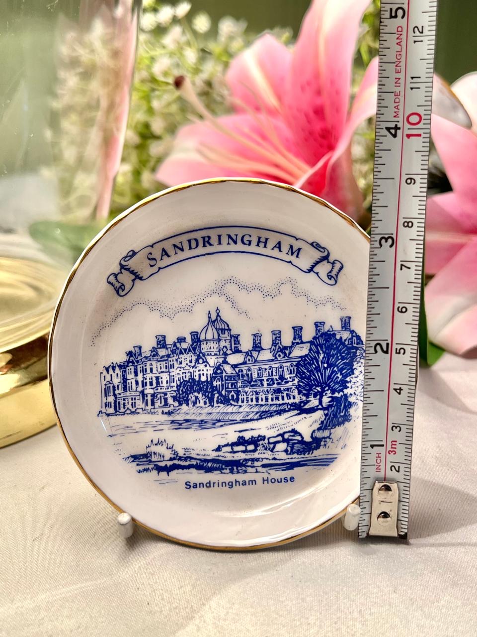 Pyramid Pottery Sandringham House Decorative Plate 3.5 in