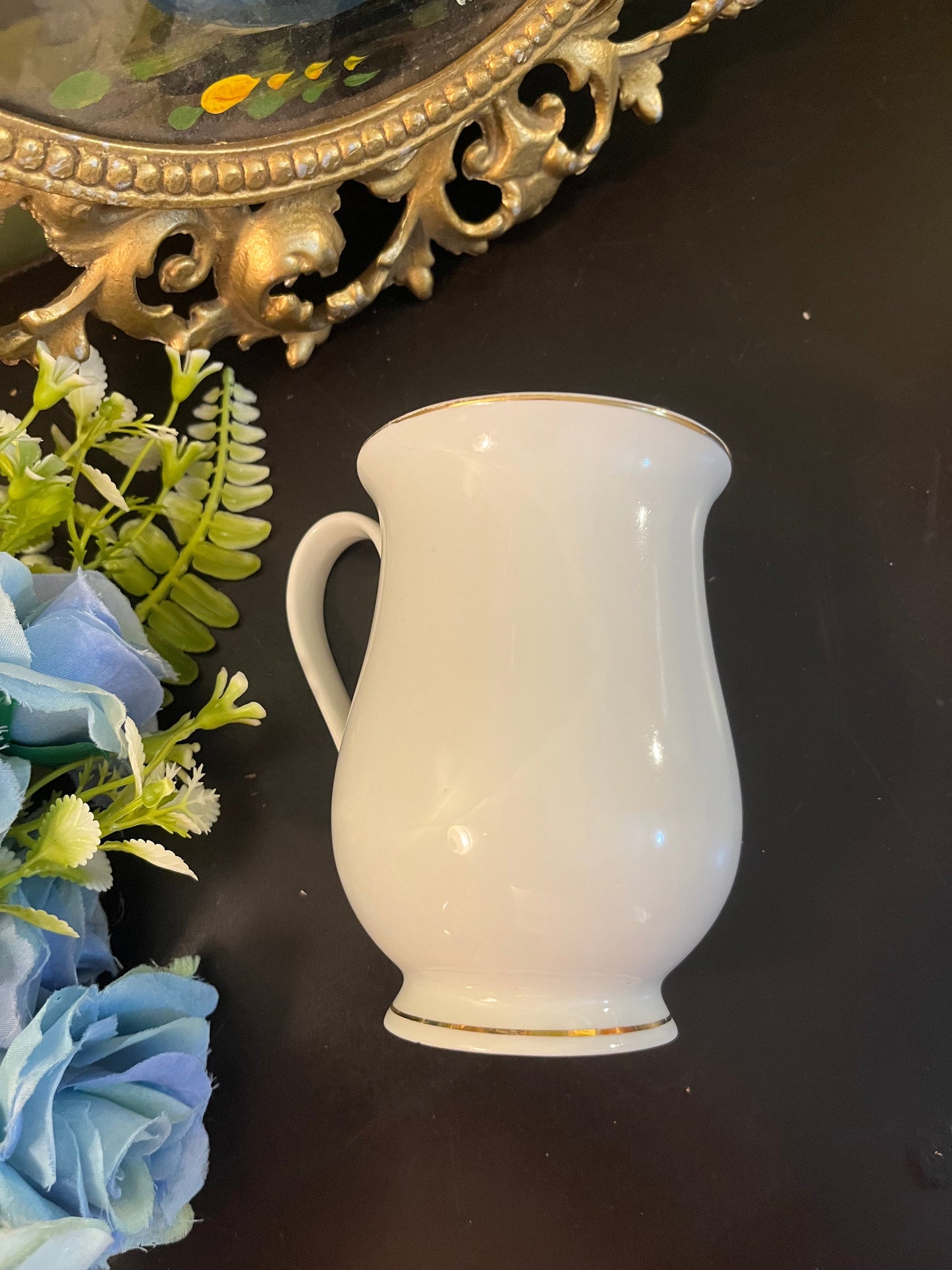 Classic White Fine Bone China Mug with Gold Trim