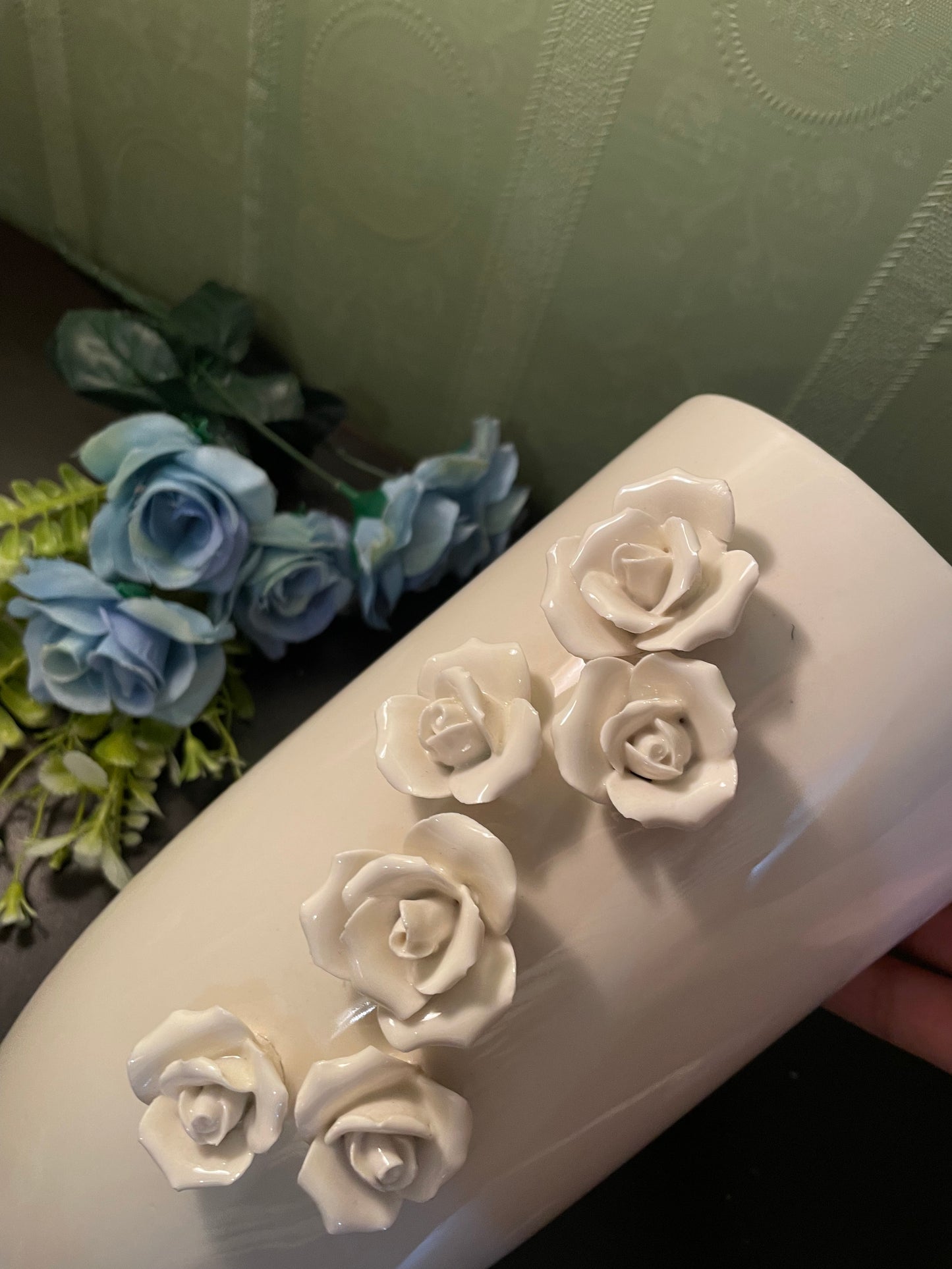 White Ceramic Rose Flower Vase Decorative Table Centerpiece