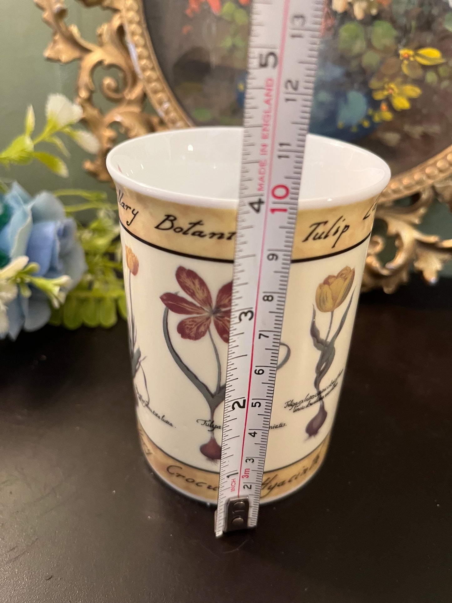 Botanical Tulip Porcelain Mug