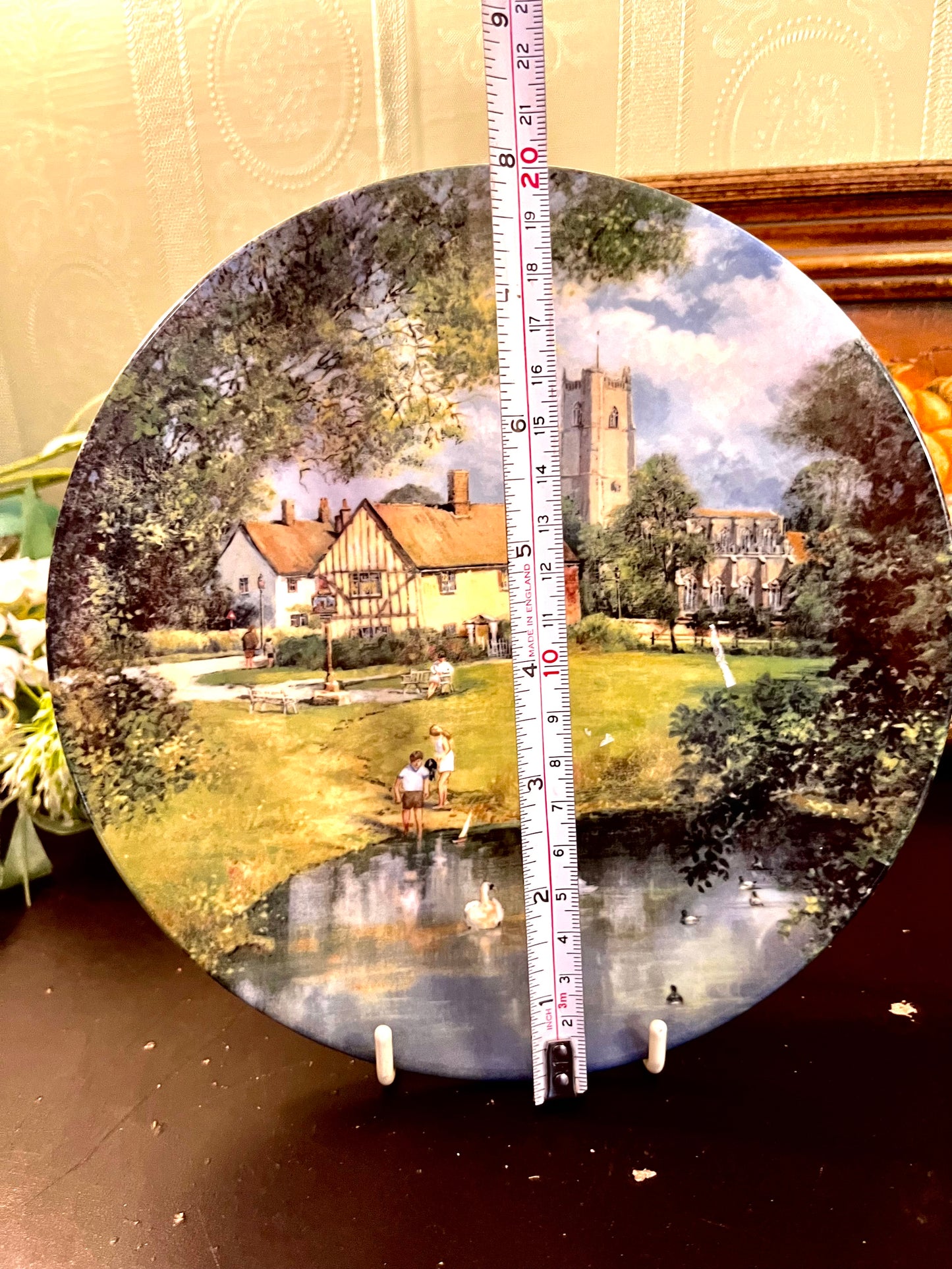 Royal Doulton The Village Pond Collector Plate 20 cm