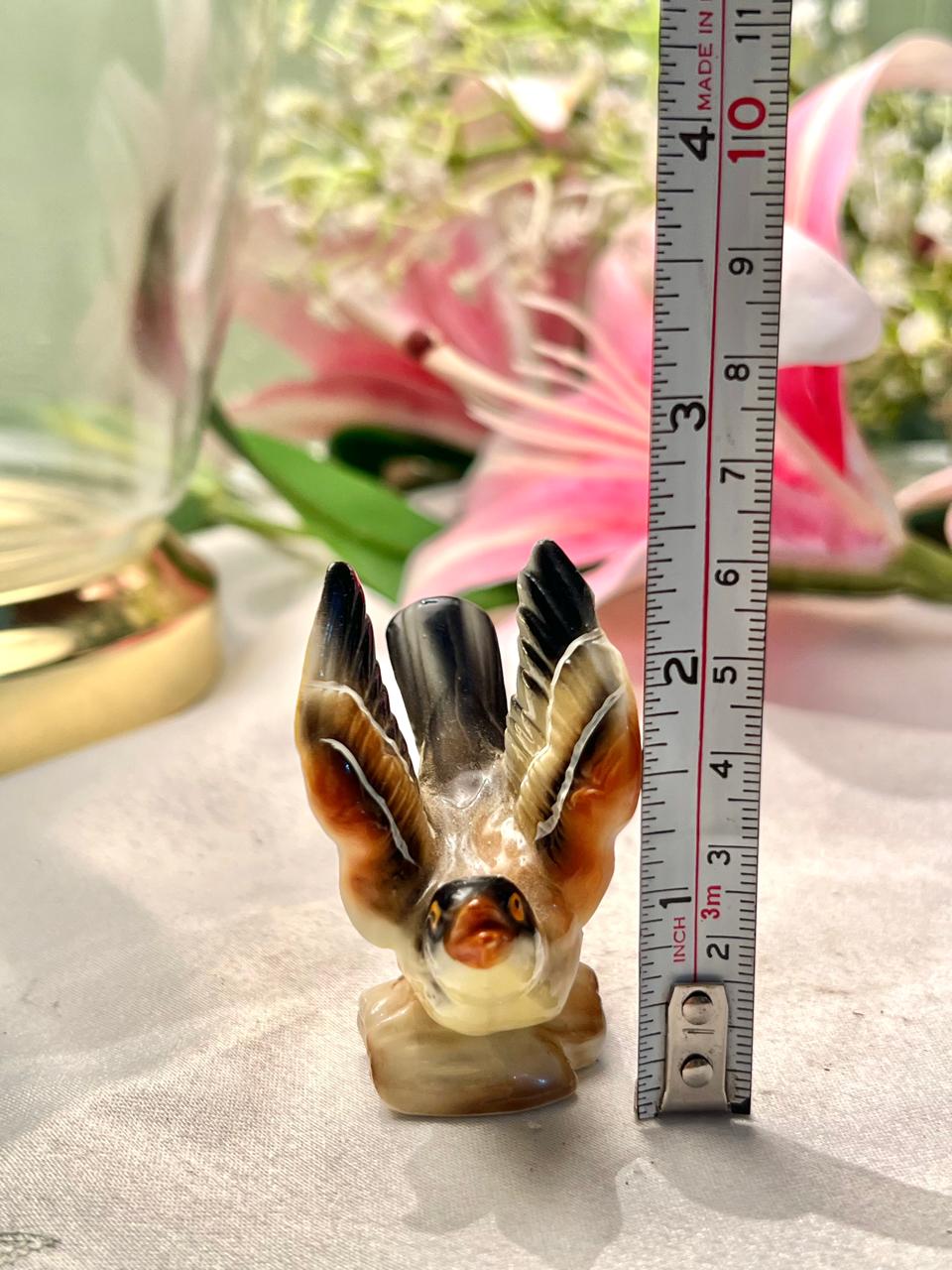 Flying Bird Ceramic Figurine Brown Cream 6cm - 1 Piece