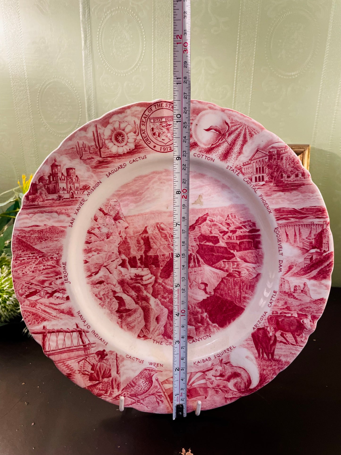 Johnson Brothers Arizona Plate 10.5 Inch Vintage England