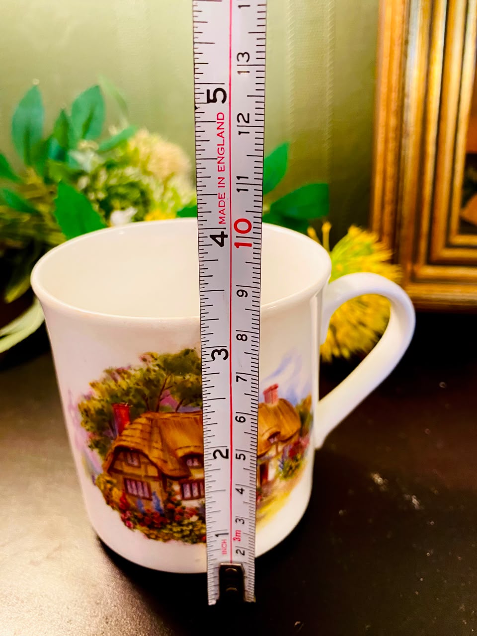 Thatched Cottage Ceramic Mug White 1 Piece 10cm