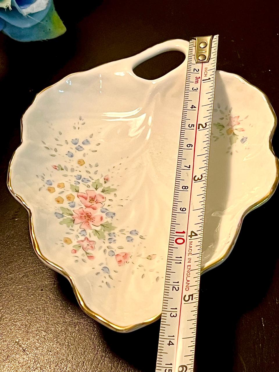 Elizabethan Inglewood Floral Leaf Dish 5.25 Inch
