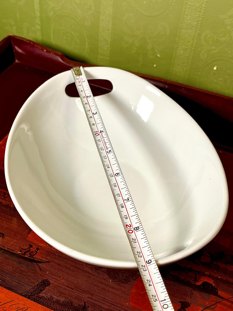 White Ceramic Serving Bowl with Handles 25 cm