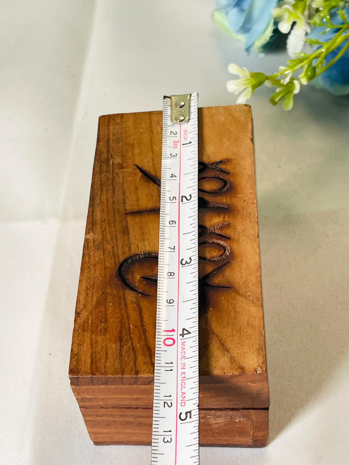 Vintage Wooden MOM Keepsake Box Brown 5 Inch
