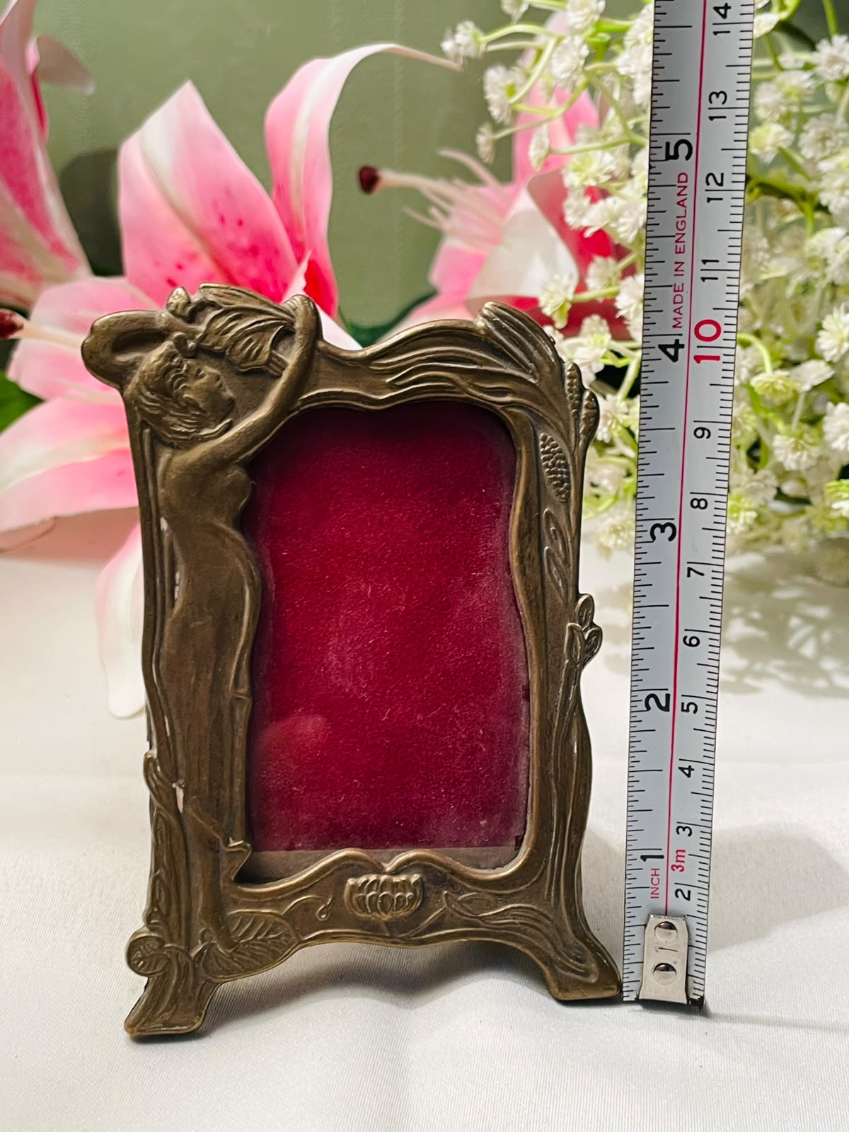 Vintage Gold-Tone Figural Photo Frame Art Nouveau Style 10 cm