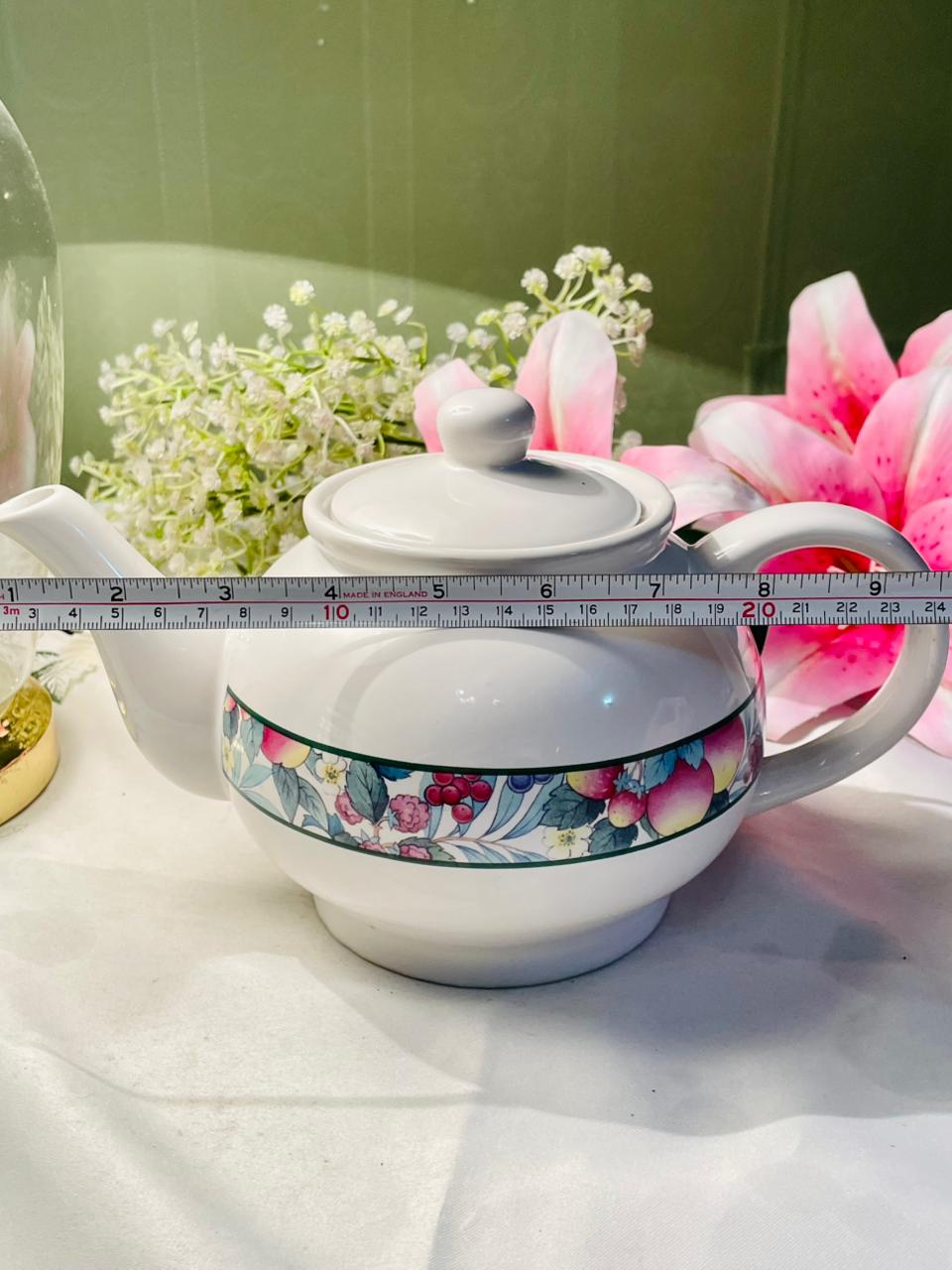 Vintage Jardin Fruit & Floral Band Teapot White 13cm