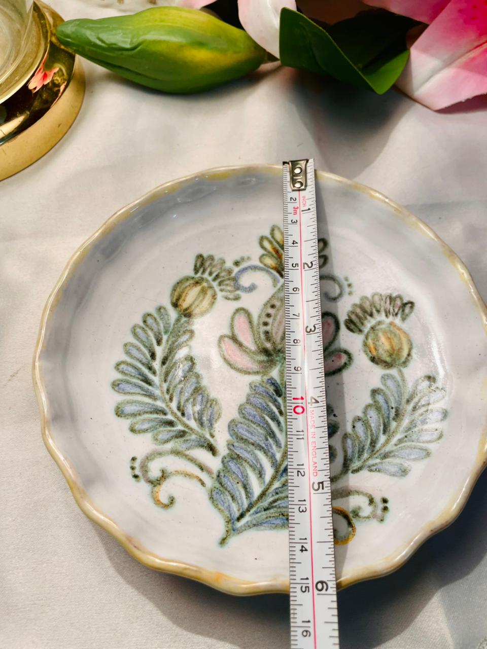 Hand Painted Floral Ceramic Serving Bowl Approx. 15 cm