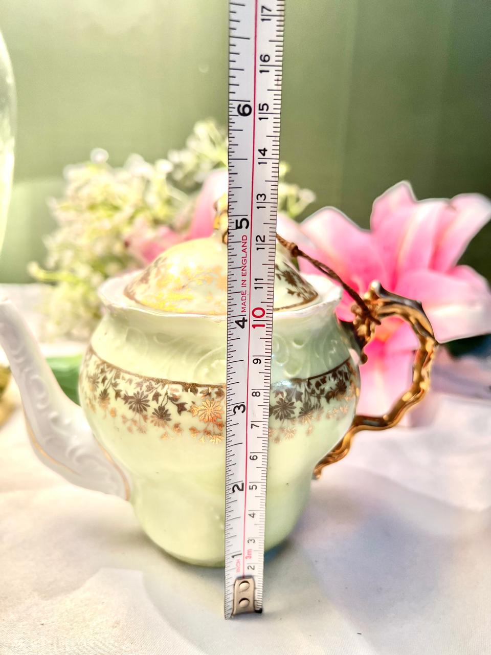 Vintage Green Floral Teapot Gold-Tone Handle 4.5 in