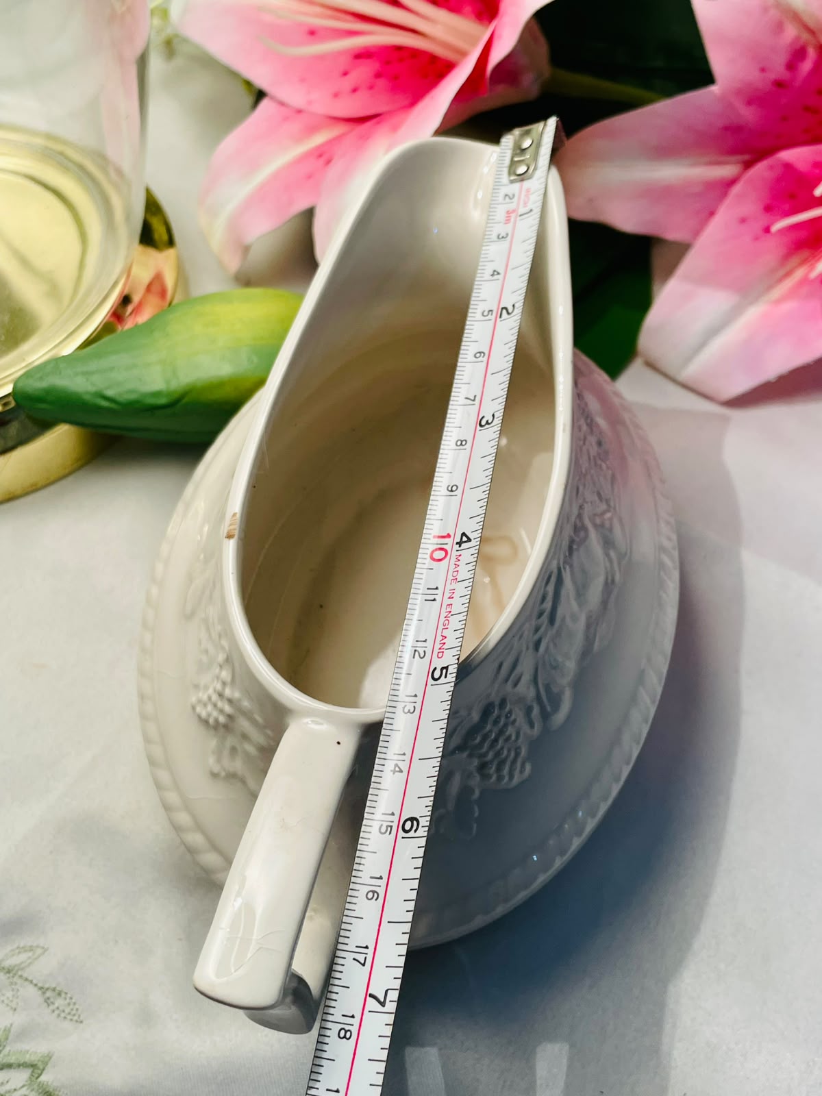 White Fruit Embossed Ceramic Gravy Boat 7"